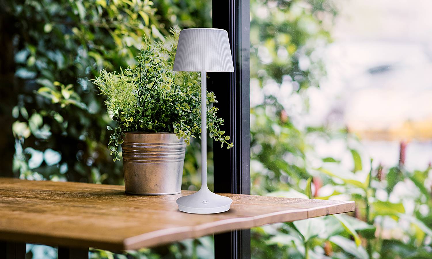 Emmi Table lamp Iron Plastic 1-light