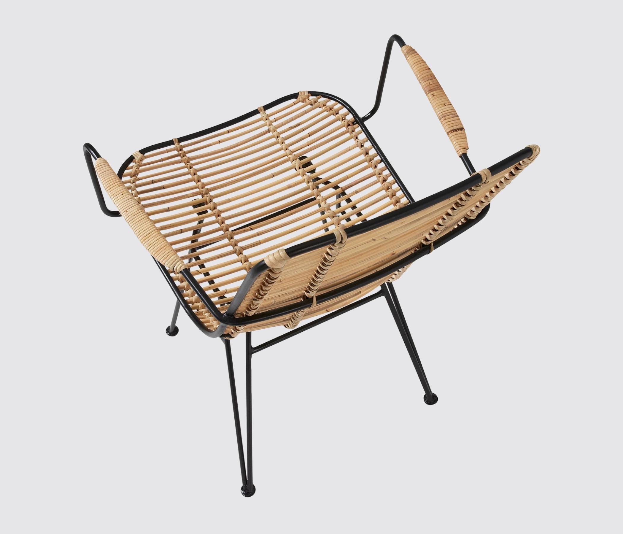 2x Armlehnstuhl aus Rattan und Metall