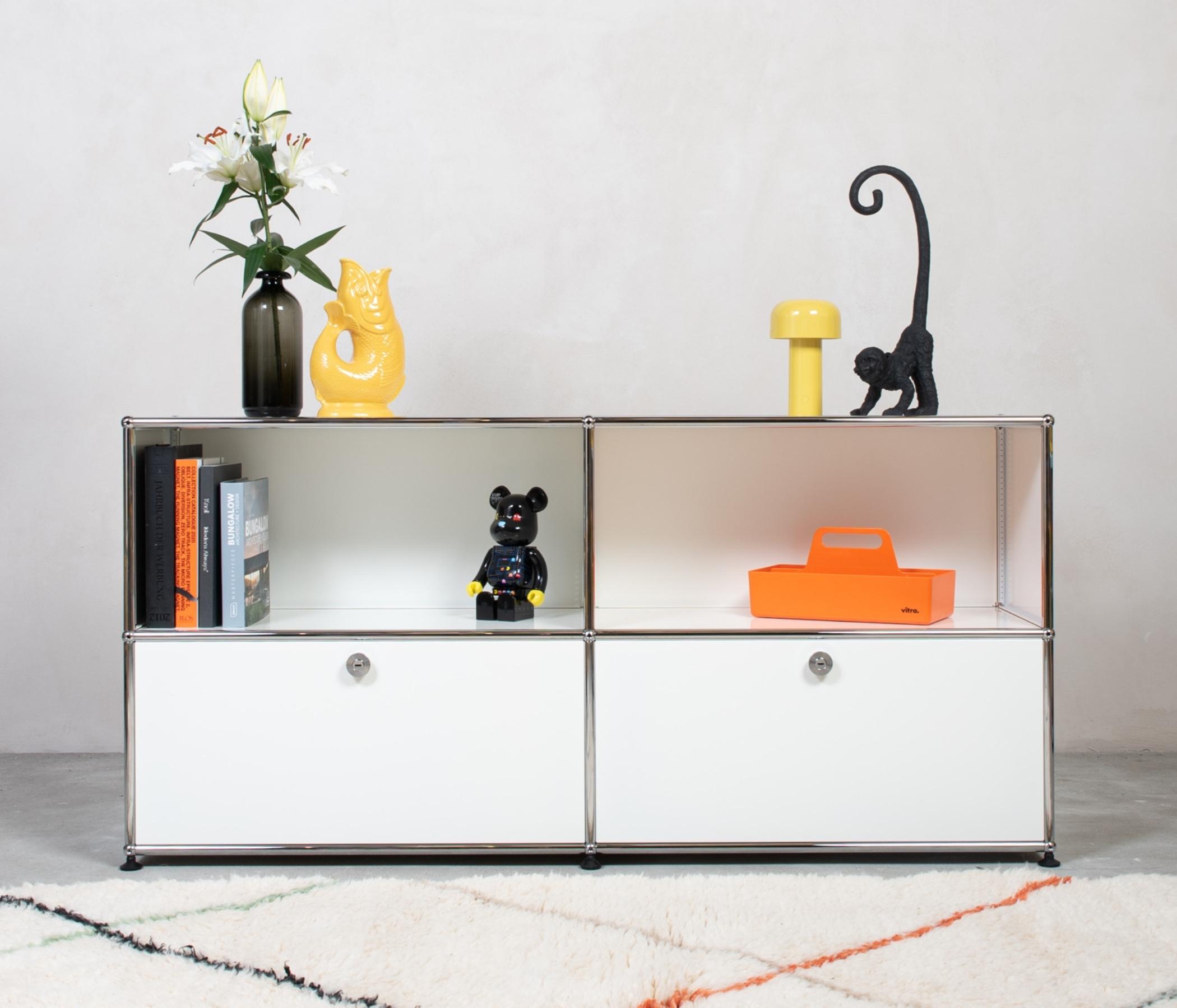 USM Haller Sideboard 2x2 Fächer oben offen Mittelgrau