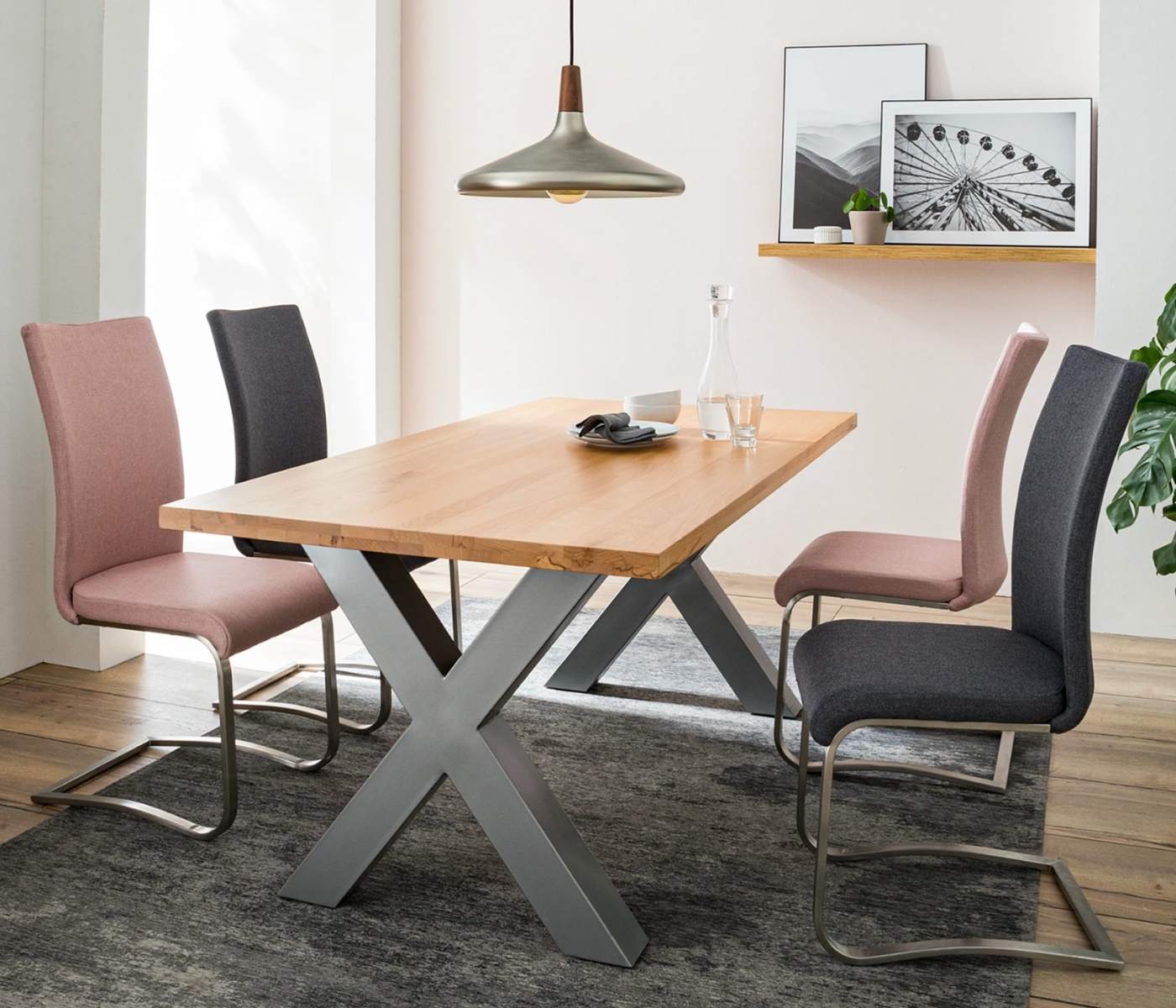 2x High-quality Cantilever Chairs Anthracite