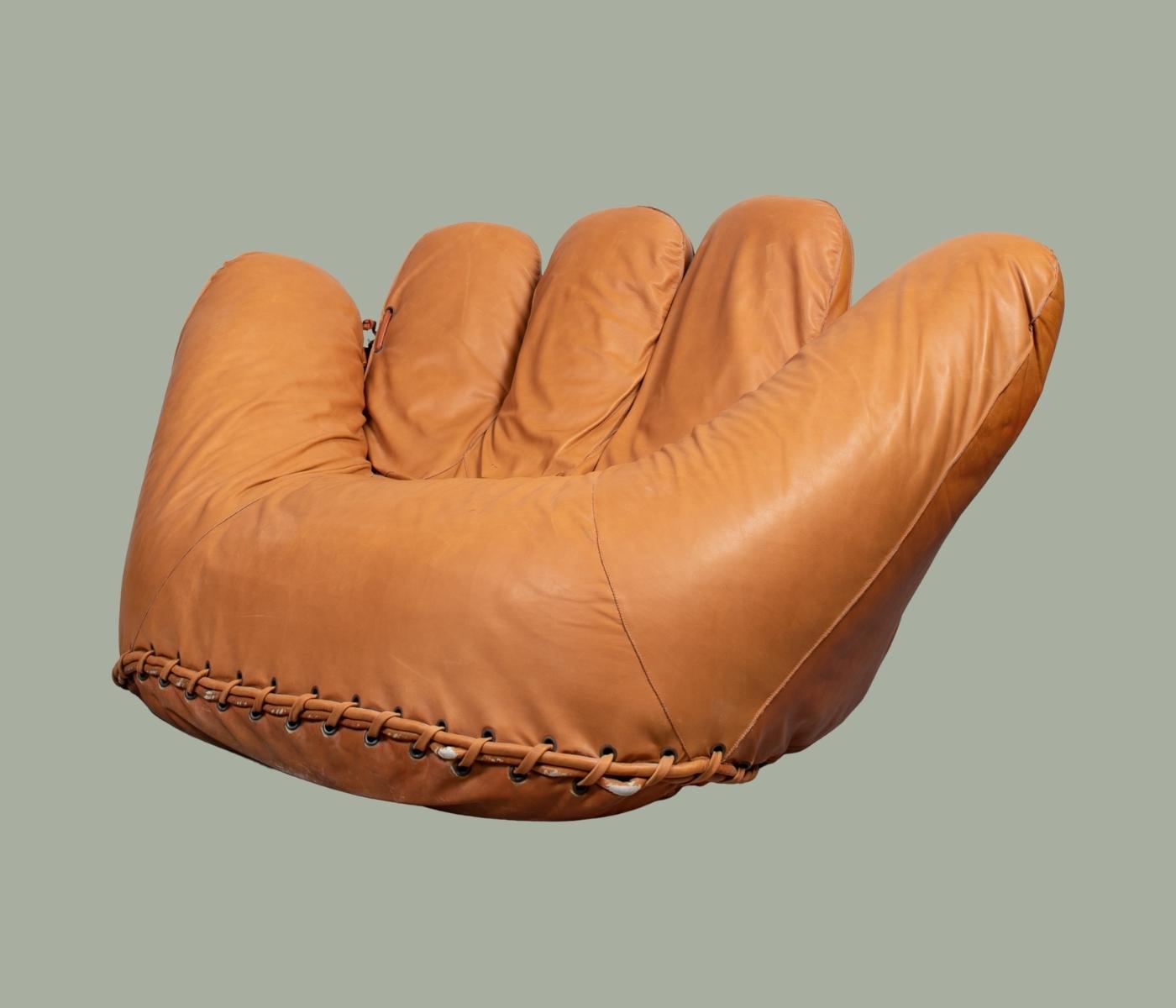 Poltronova JOE Baseball Sessel braunes Leder