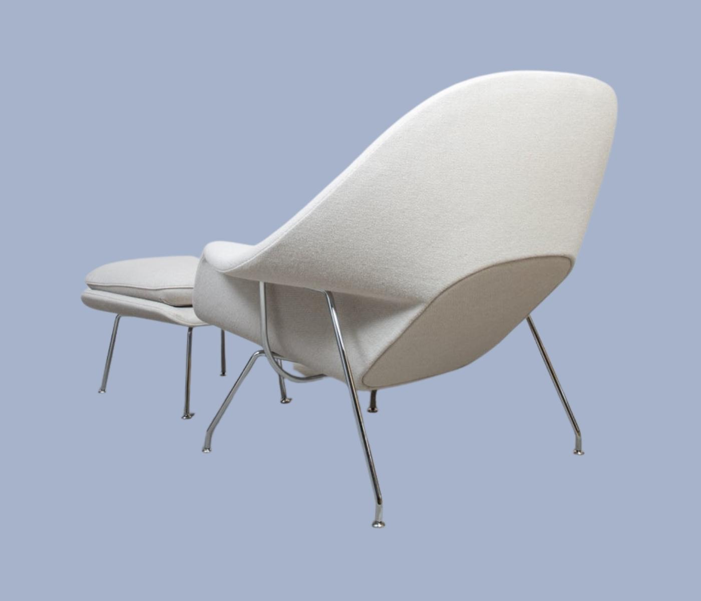 Womb Chair mit Ottoman von Knoll International Weiß