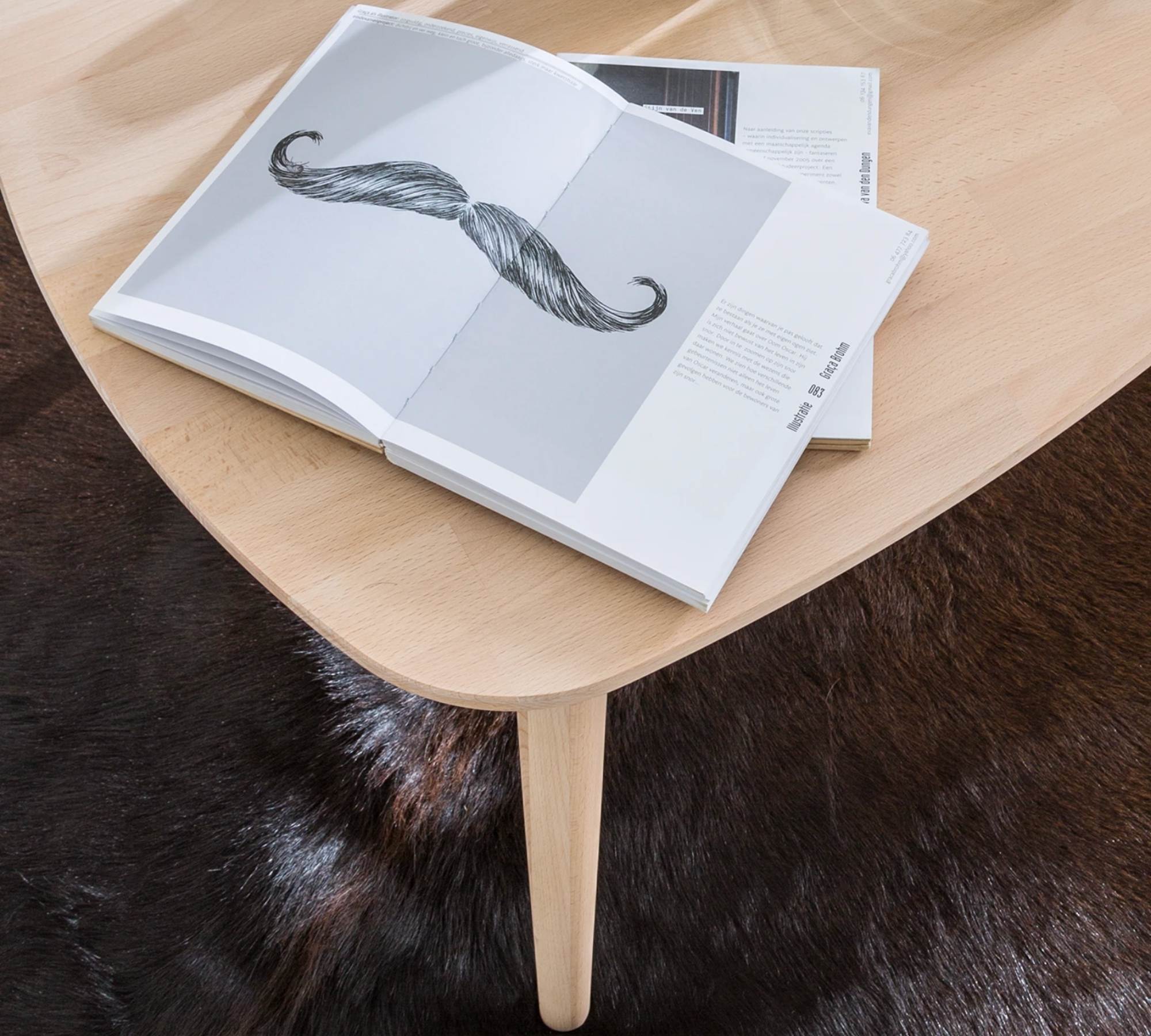 Nierenförmiger Couchtisch Buche Massiv