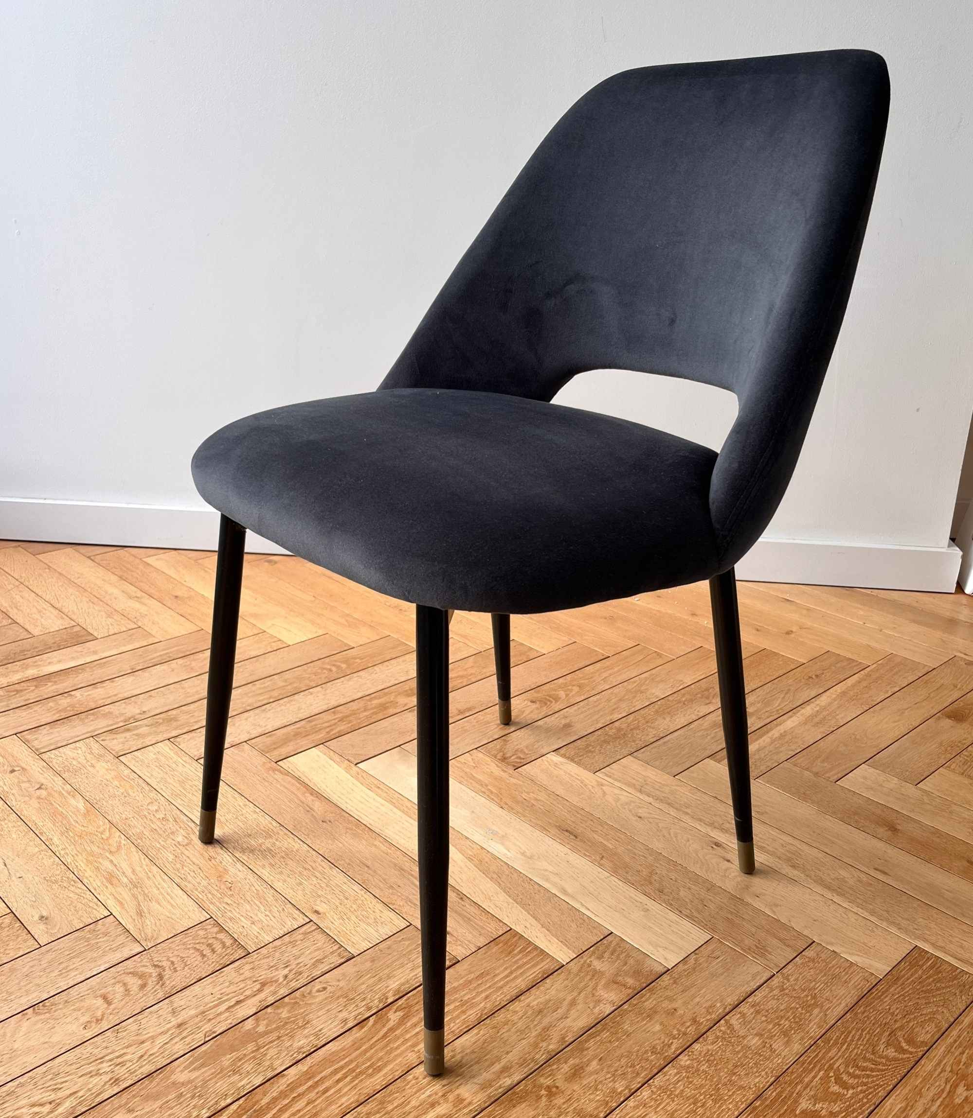 Esszimmerstuhl Andrew Samt Navy 