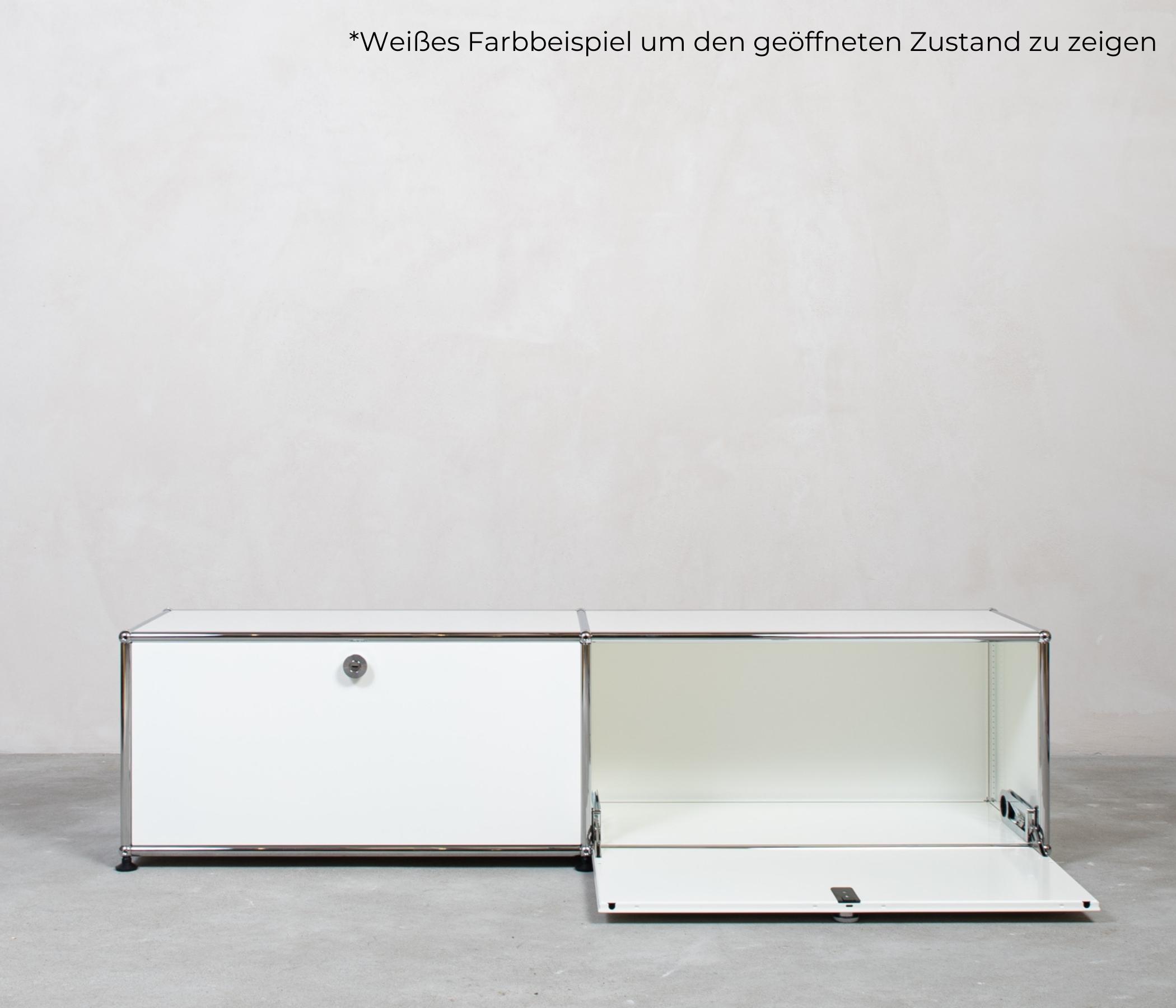 USM Haller Lowboard 2x1 Fächer Braun