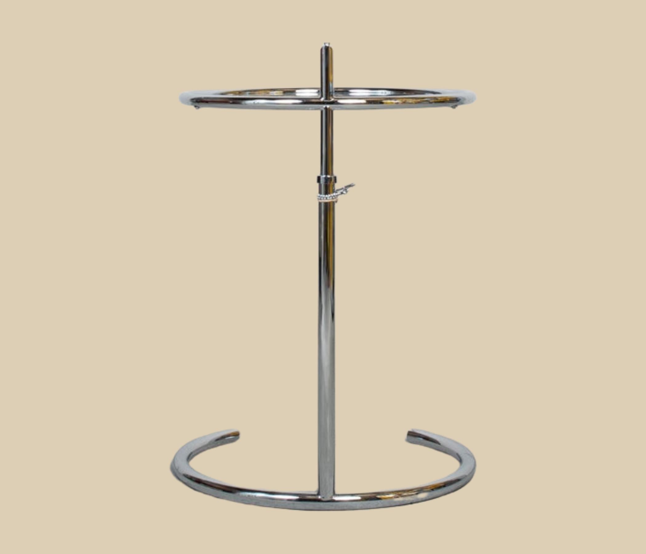 Eileen Gray E1027 Beistelltisch 
