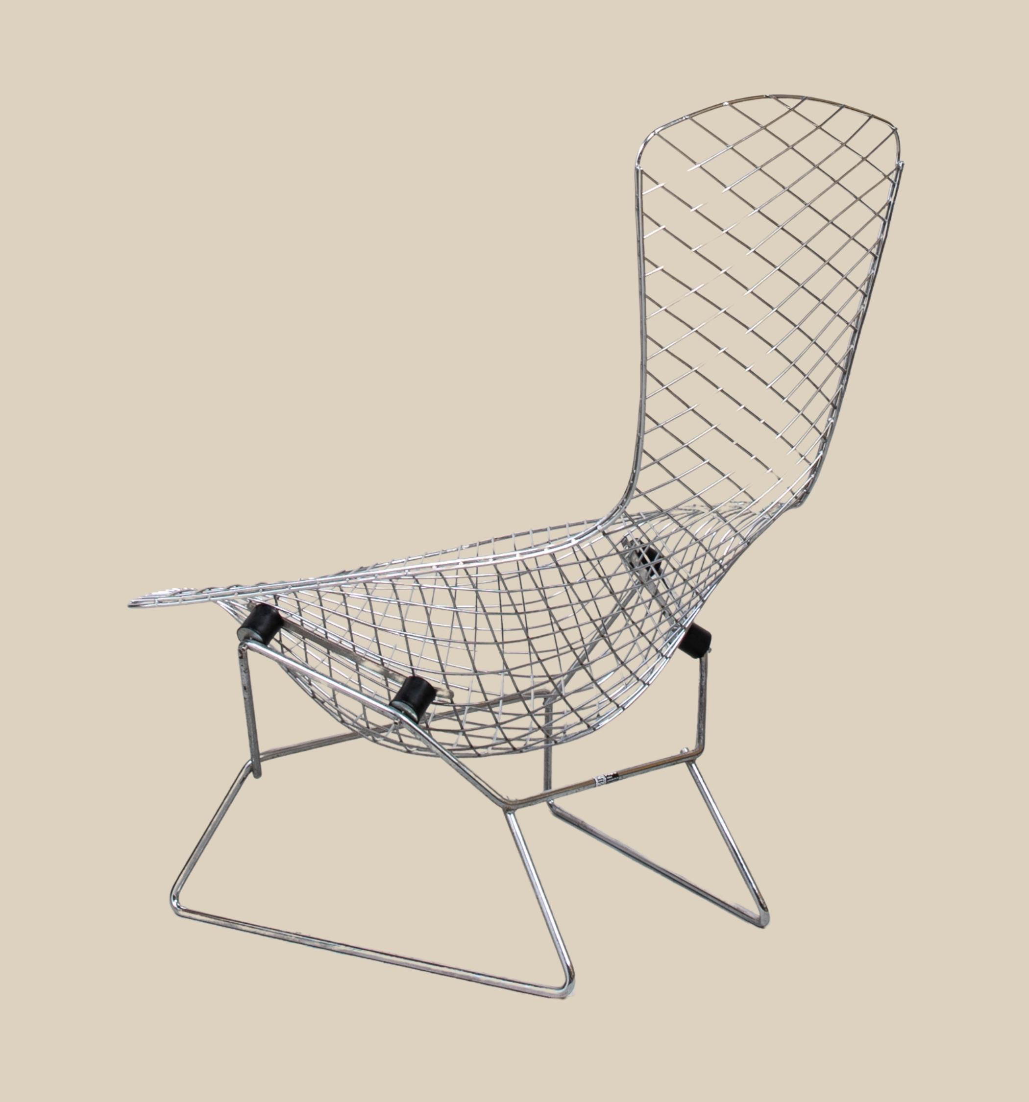 Bertoia Bird Chair aus Metall