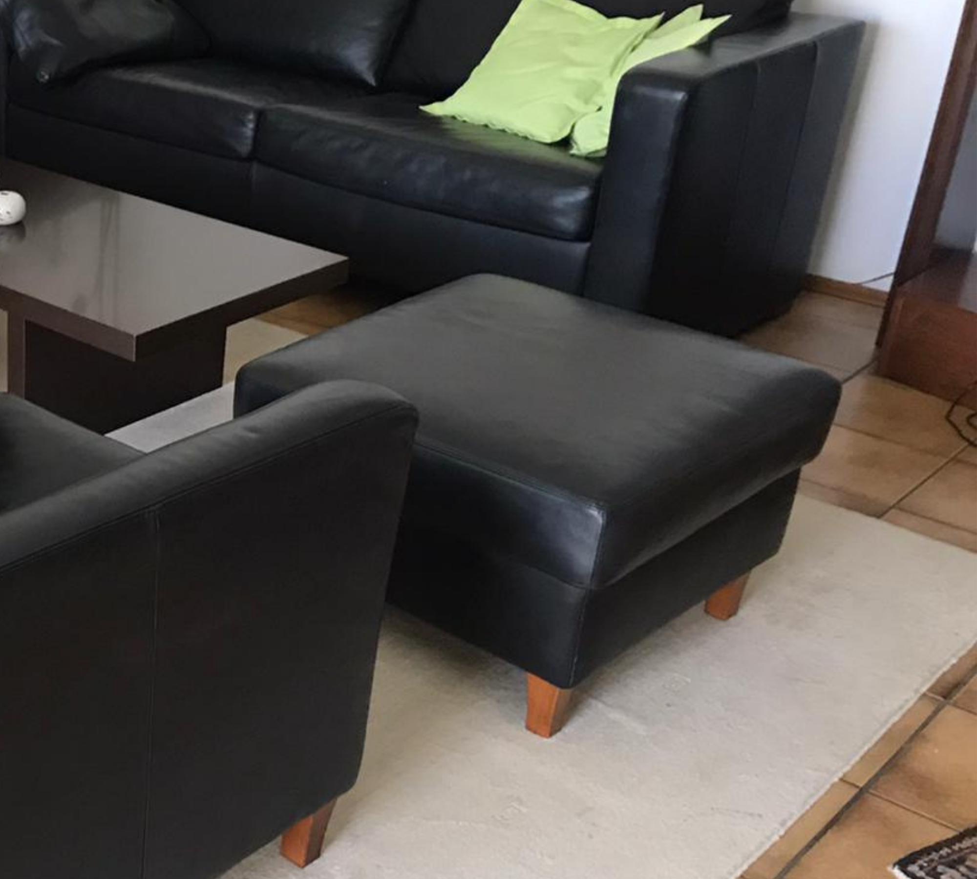 Klassische Saddle Sofasitzgarnitur aus Büffelleder Schwarz
