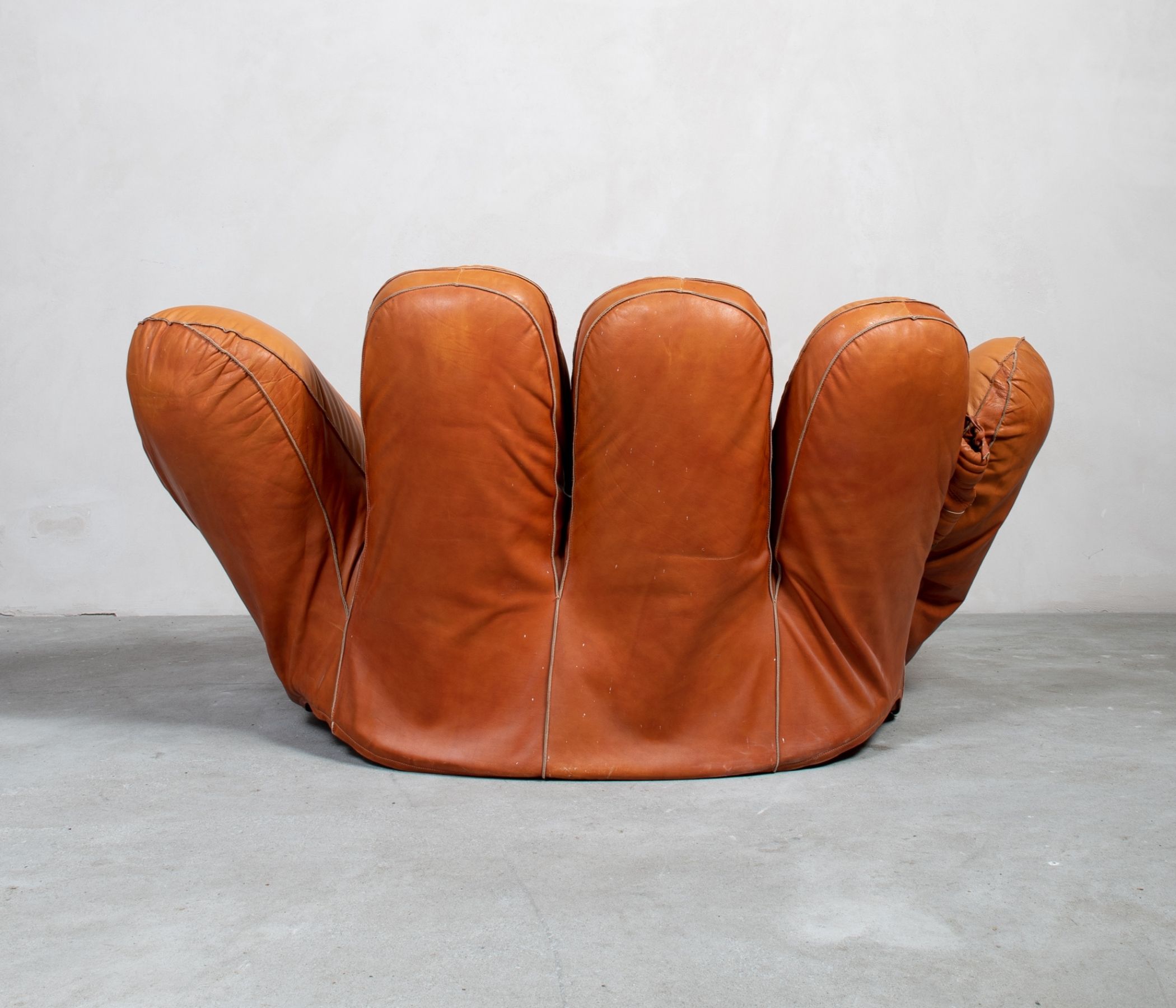 Poltronova JOE Baseball Sessel braunes Leder