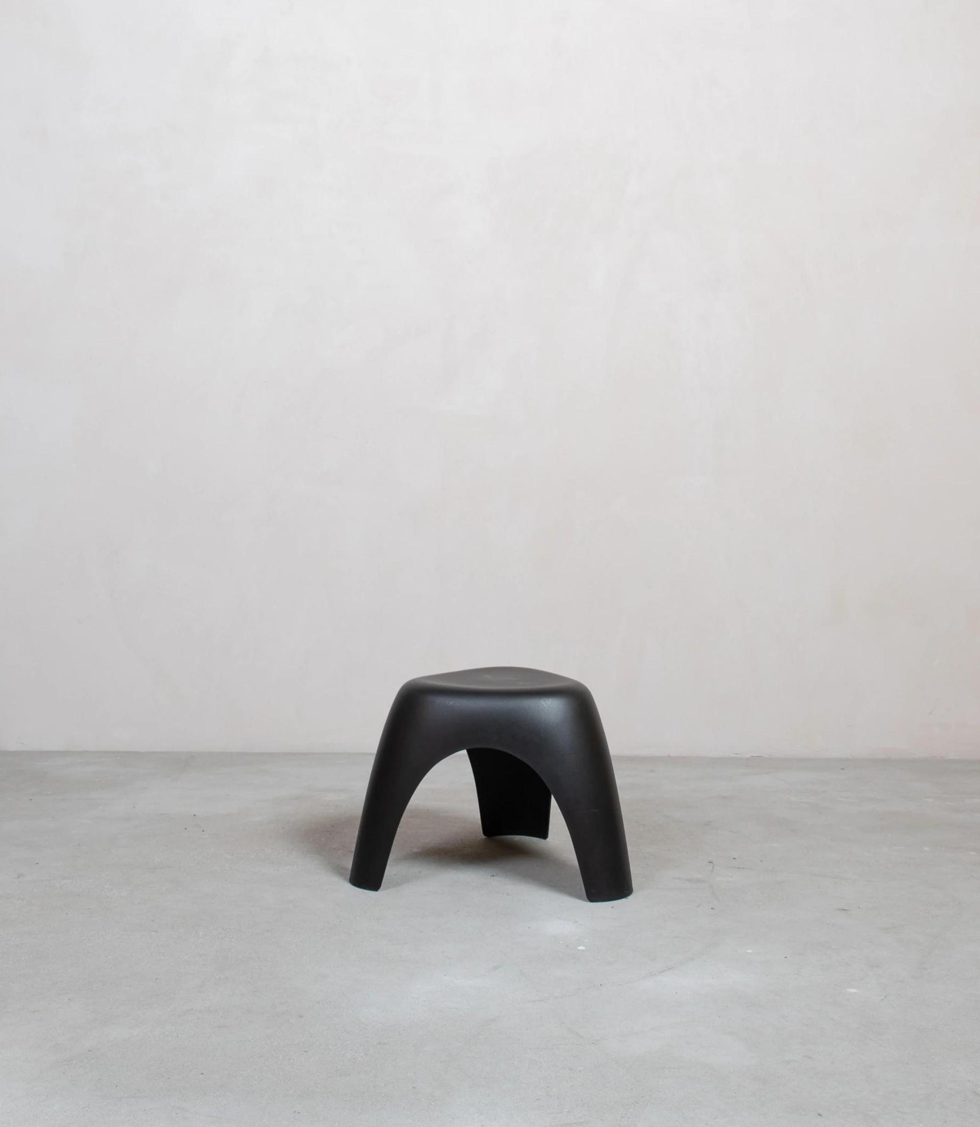 Vitra Elephant Stool Schwarz