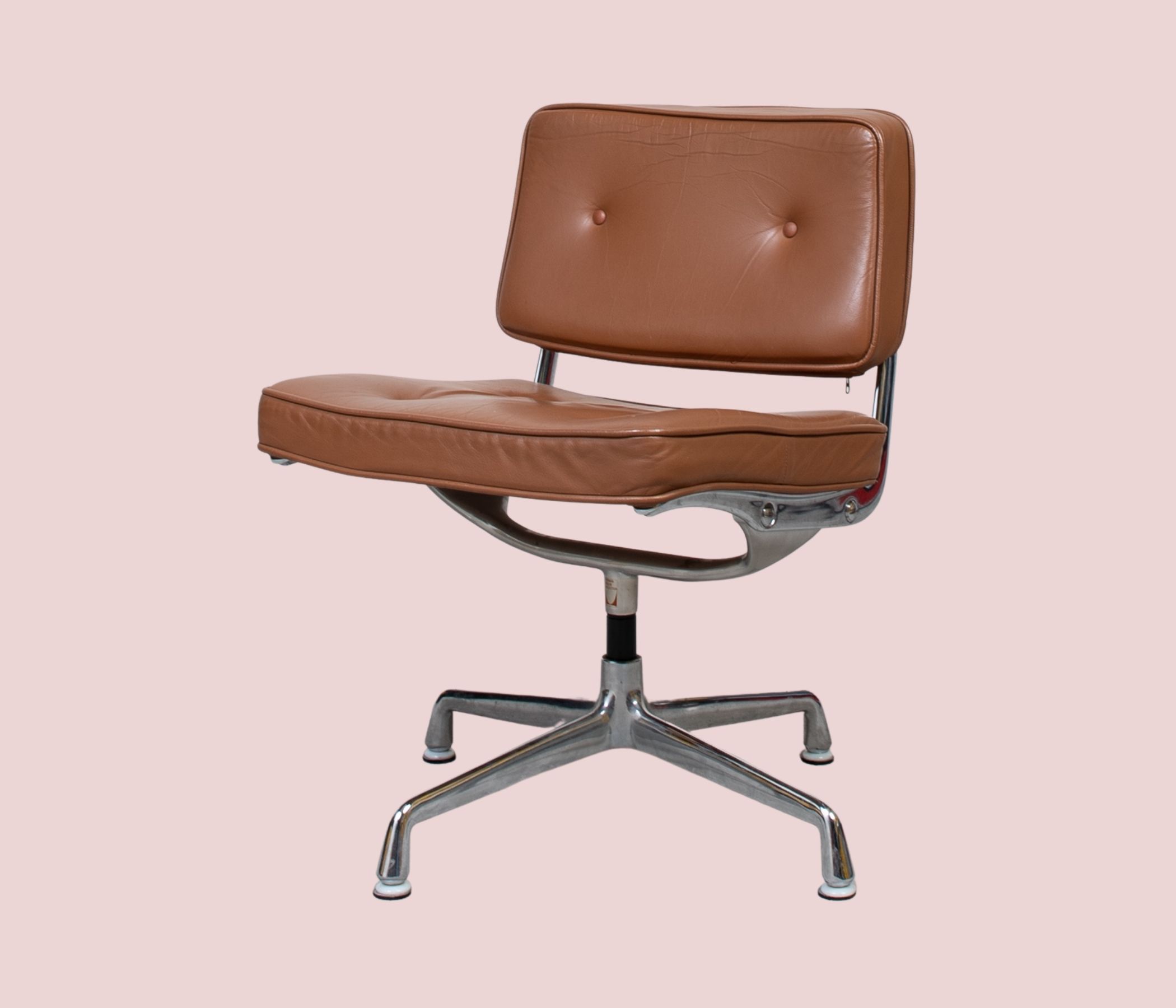 Herman Miller Eames ES101 Drehstuhl Leder Braun 