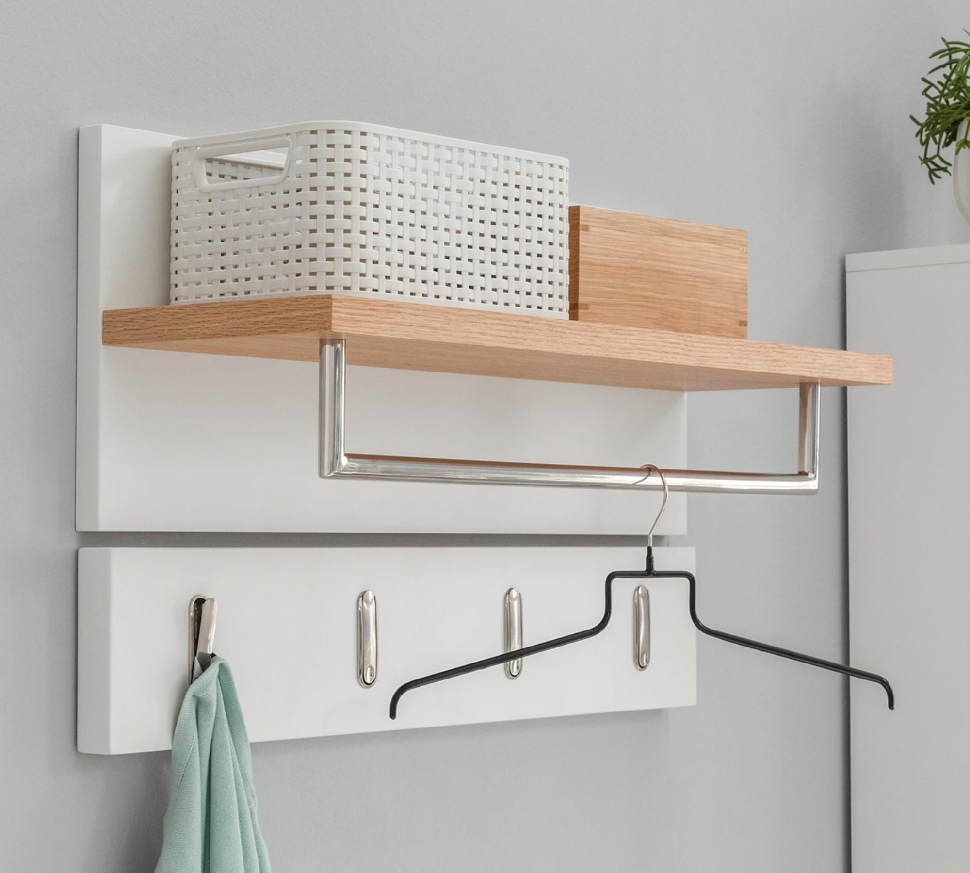 Coat rack with metal hooks White
