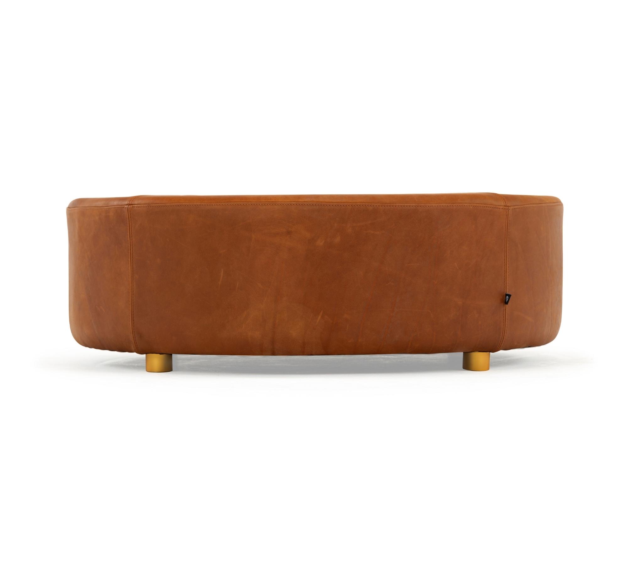 No. 5 Hocker Braun Leder