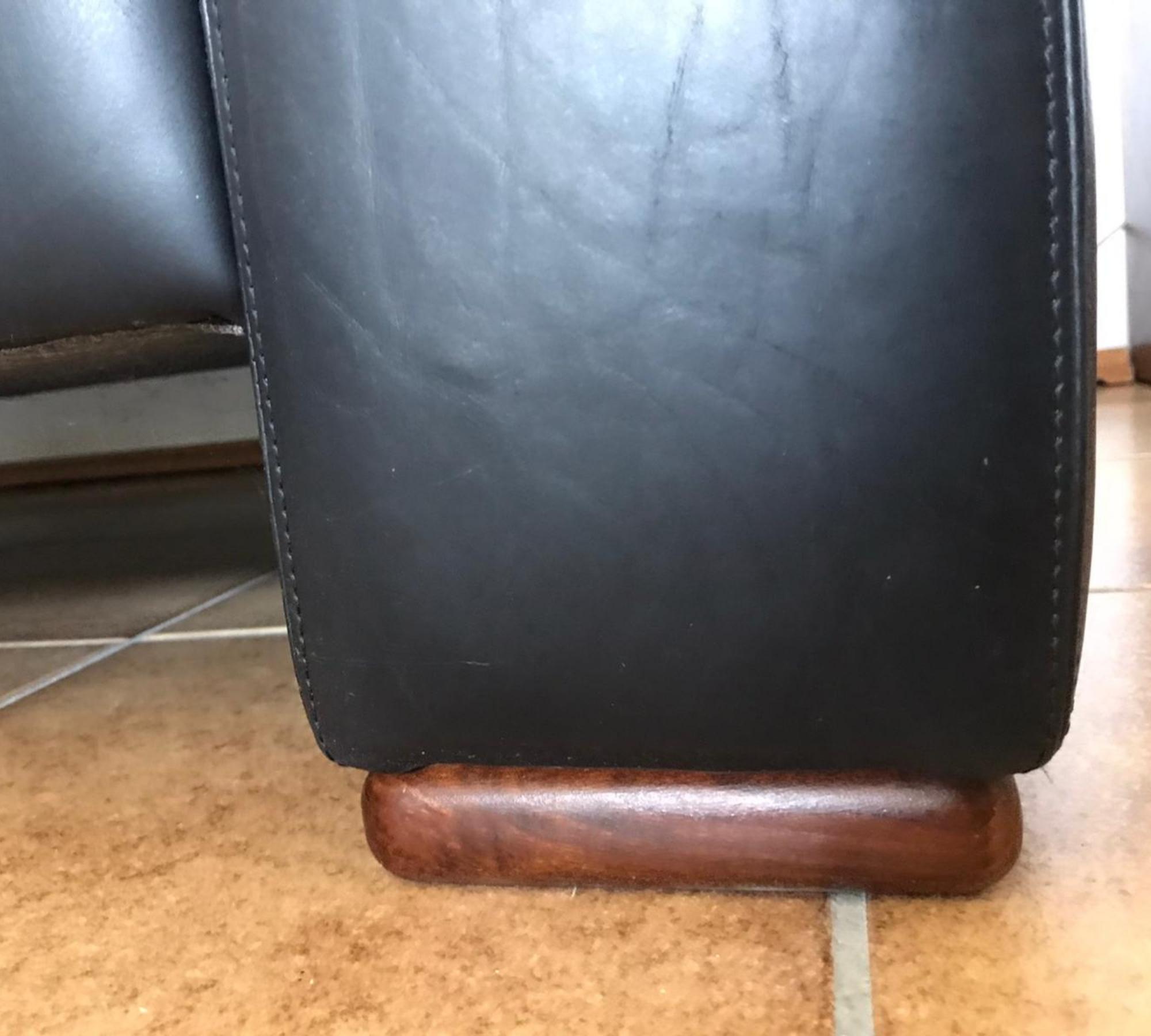 Klassische Saddle Sofasitzgarnitur aus Büffelleder Schwarz