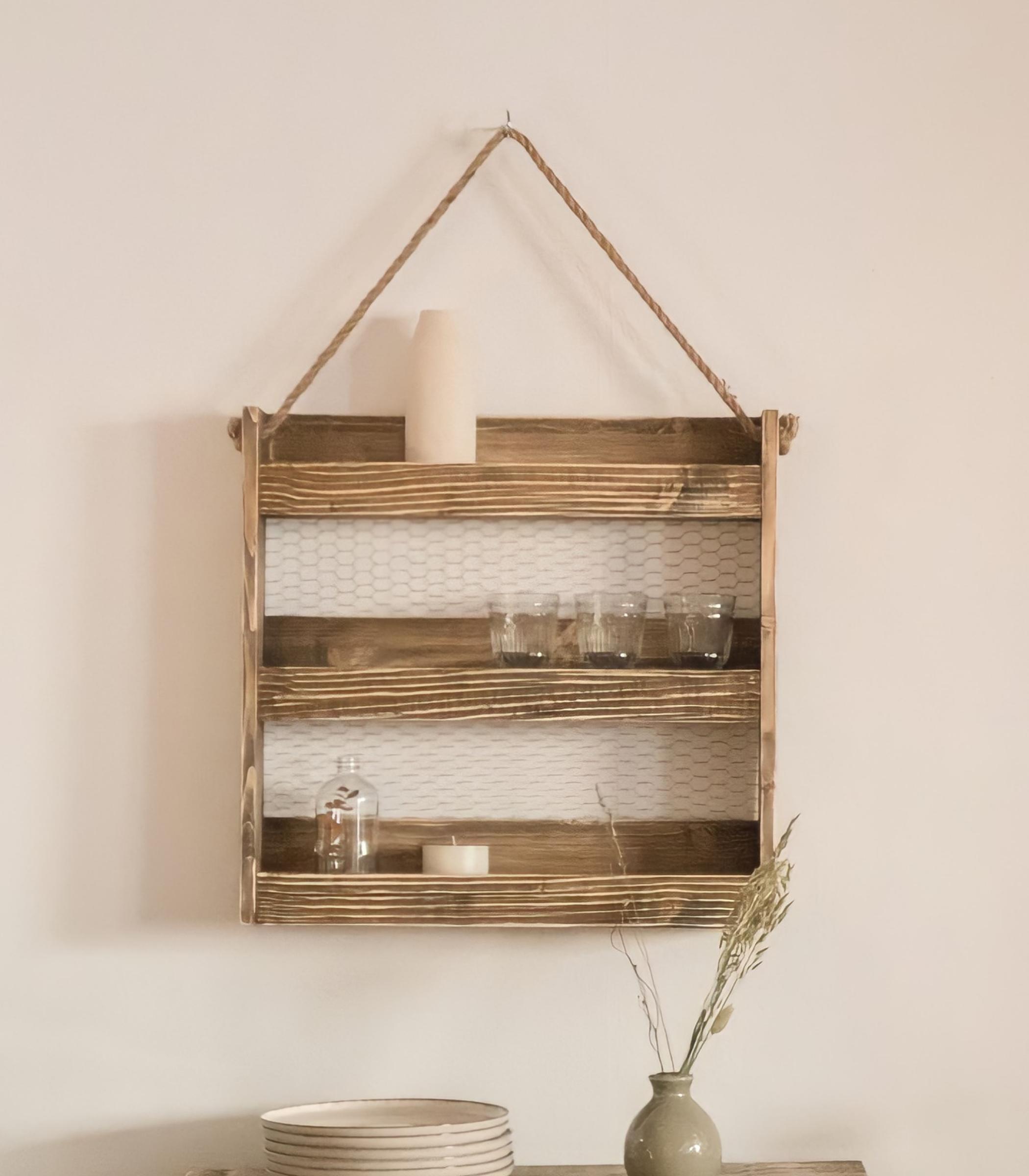 Wandregal aus recyceltem Holz mit 3 Böden Nussbaumoptik