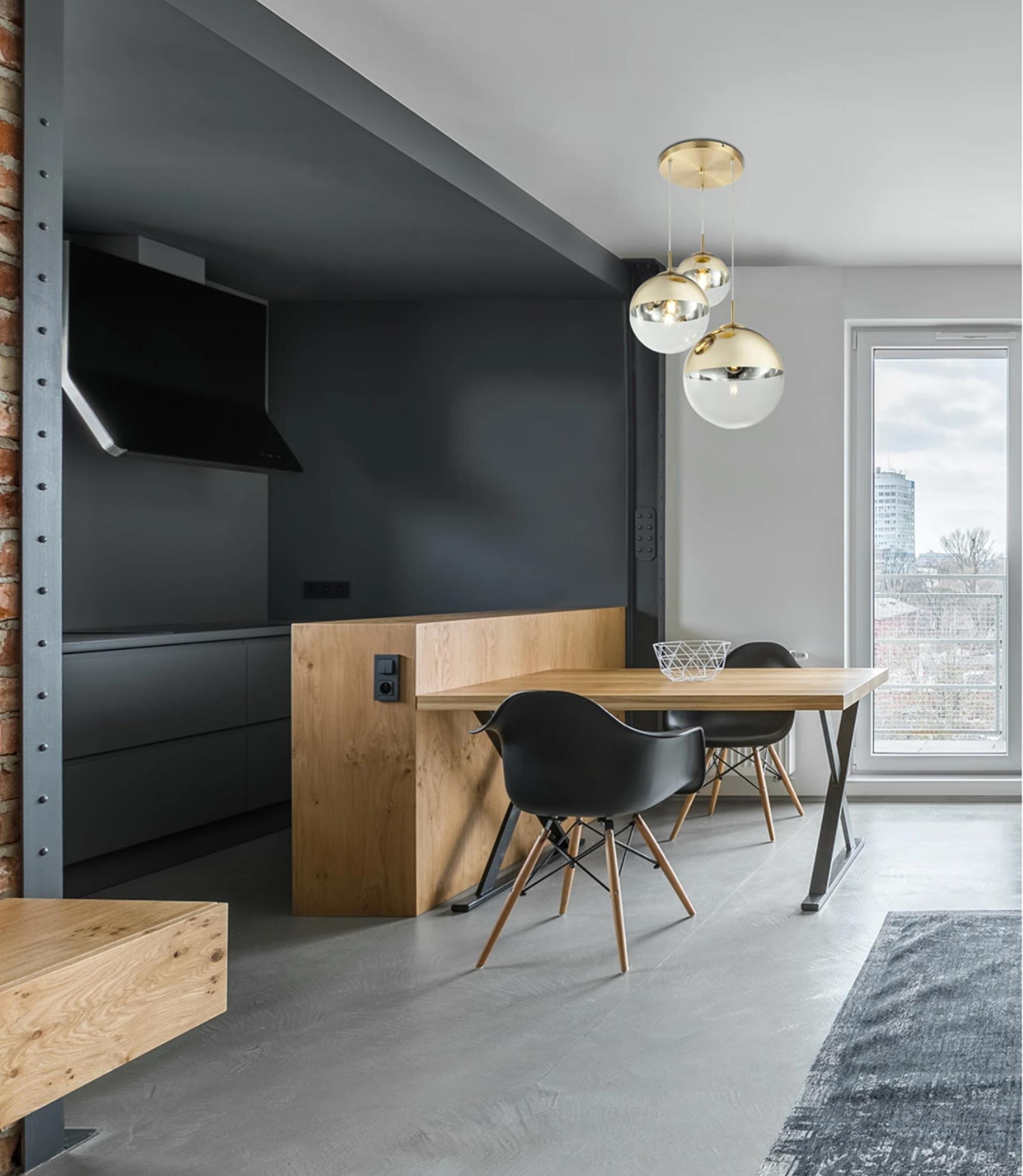 3-flammige Lampe Glas und Gold