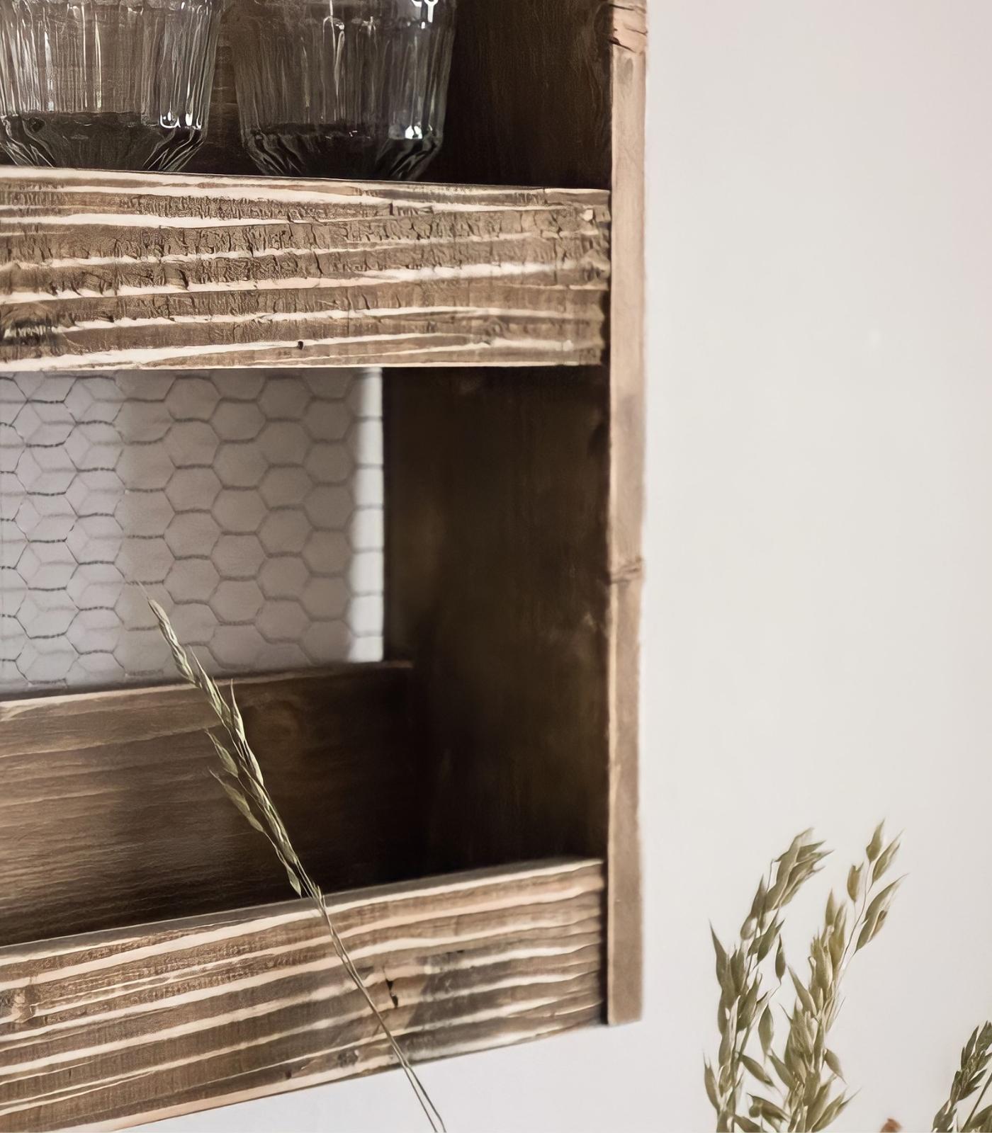 Wandregal aus recyceltem Holz mit 3 Böden Nussbaumoptik