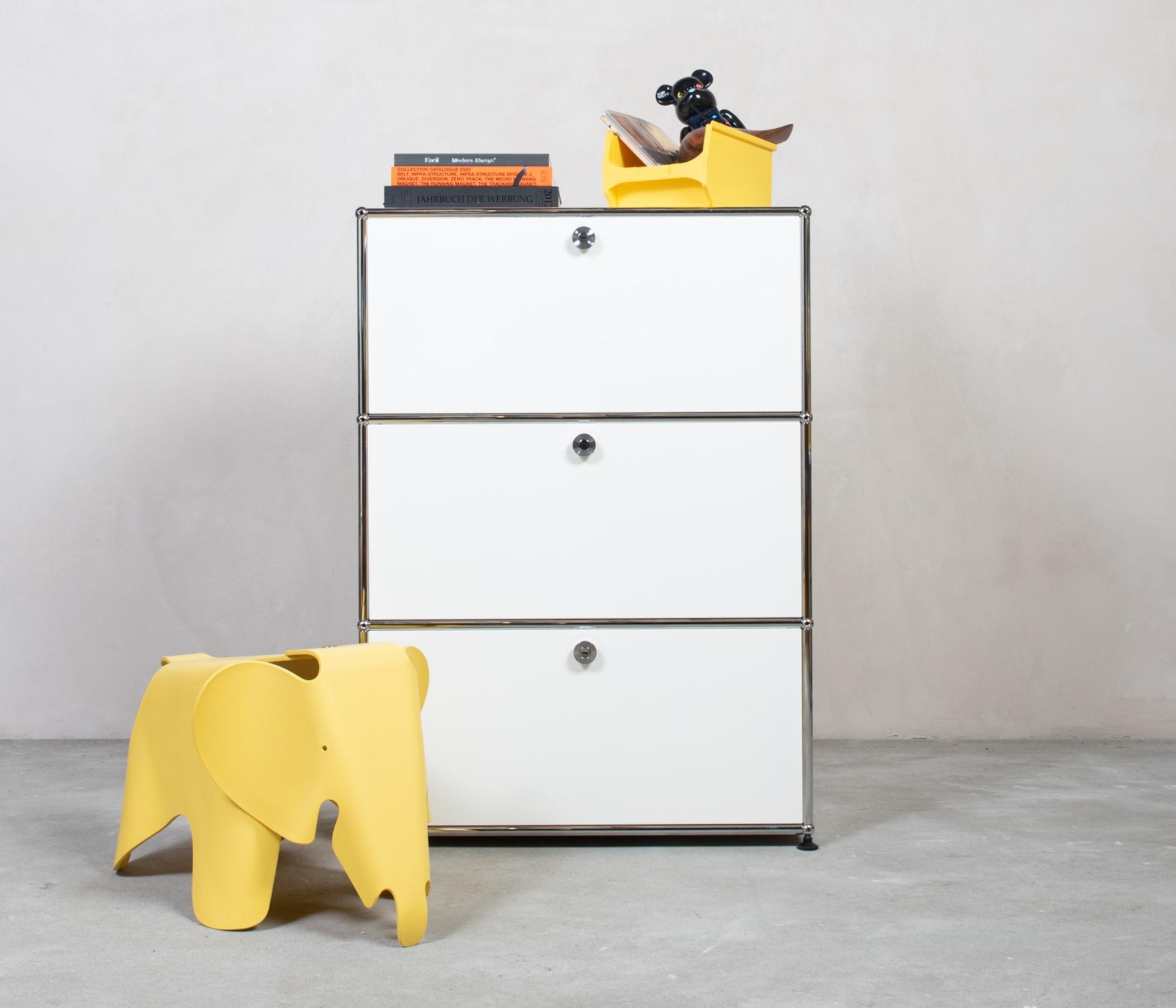 USM Haller Highboard 1x3 Fächer Rubinrot