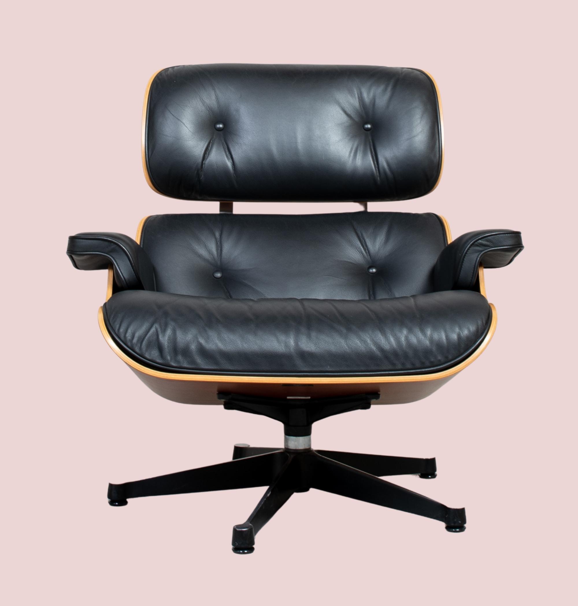 Eames Lounge Chair Vitra schwarzes Leder Palisanderholz