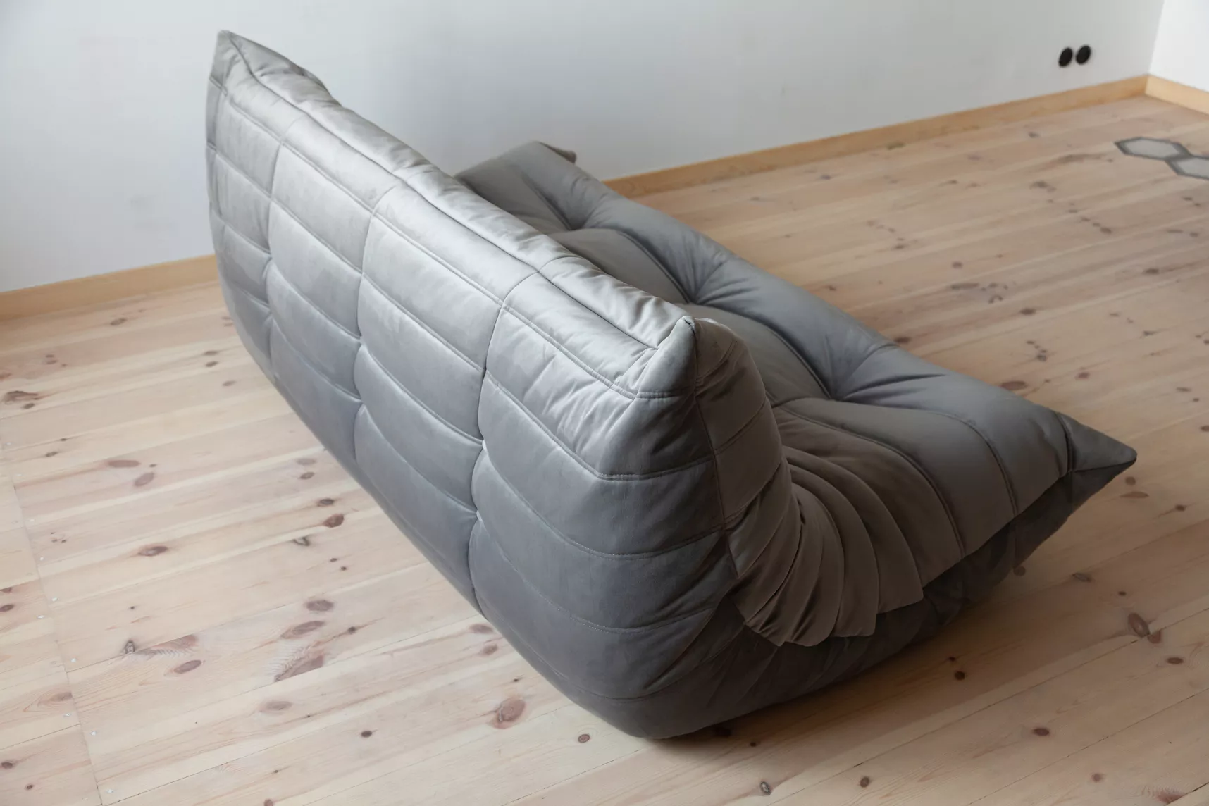 Togo Sofa 3-Sitzer Samt Silbergrau