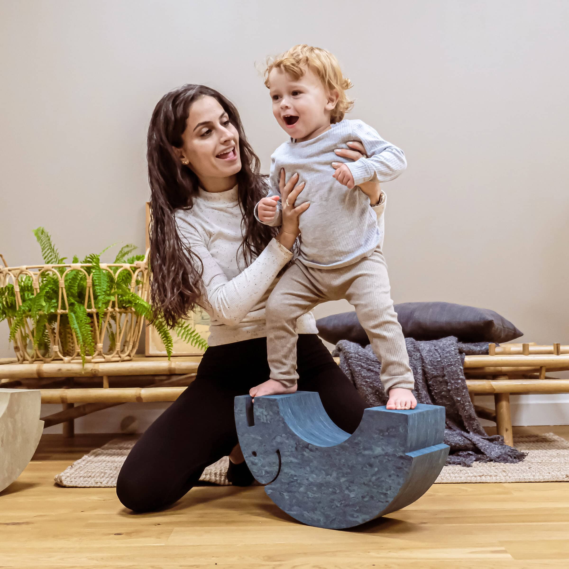Elephant Medium-sized stool Blue