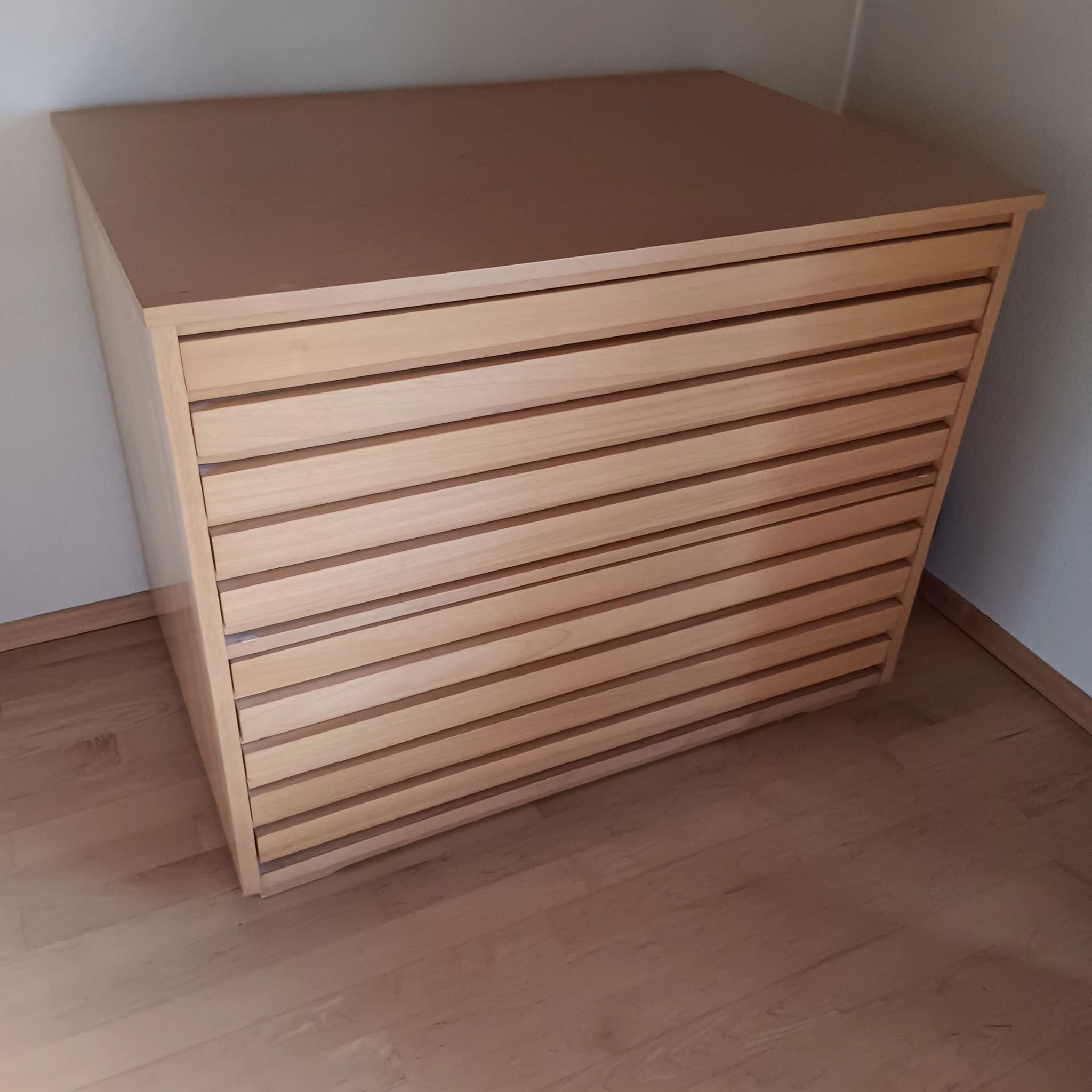 Planschrank Holz Braun