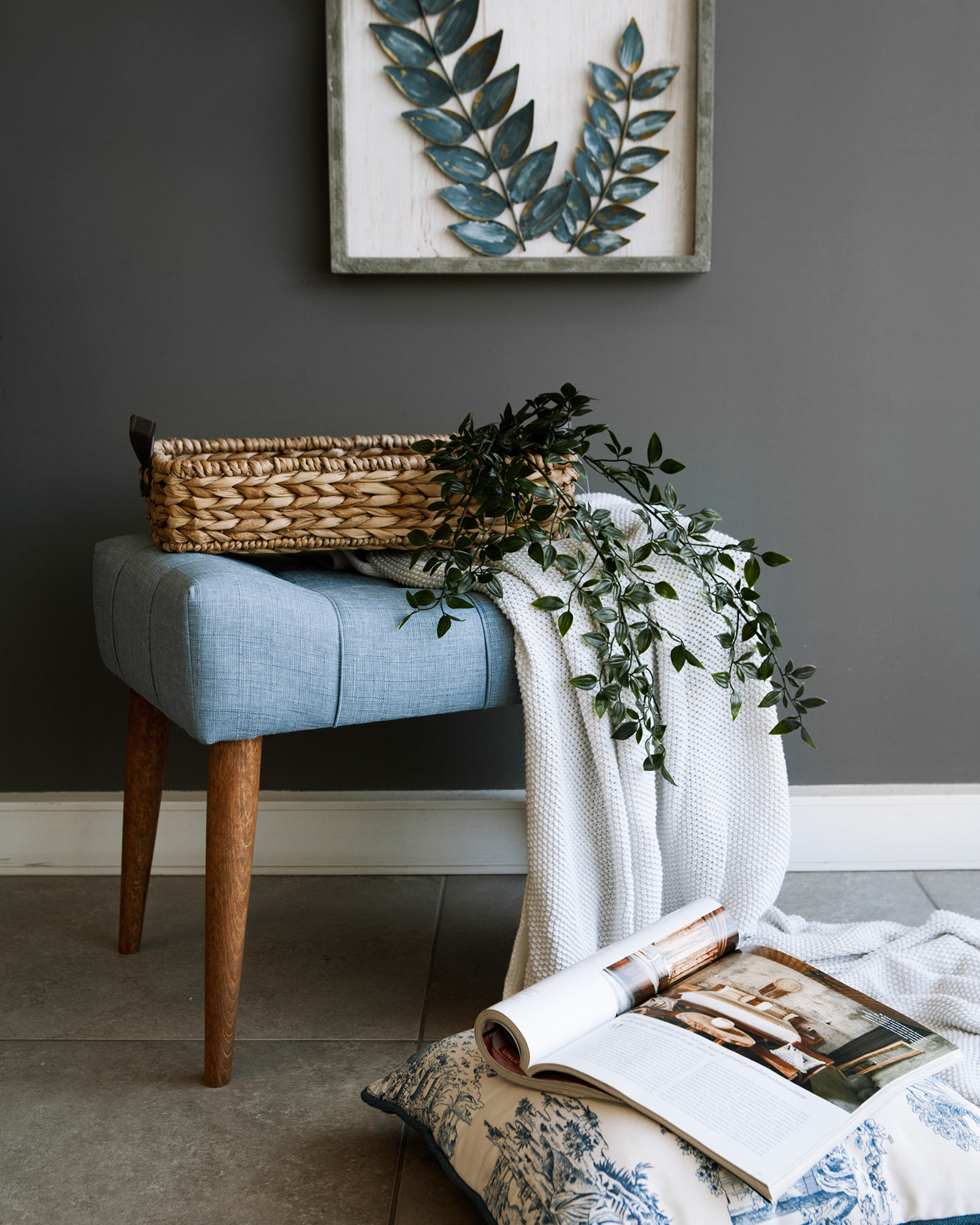 New Cool Pouf Indigo Blau