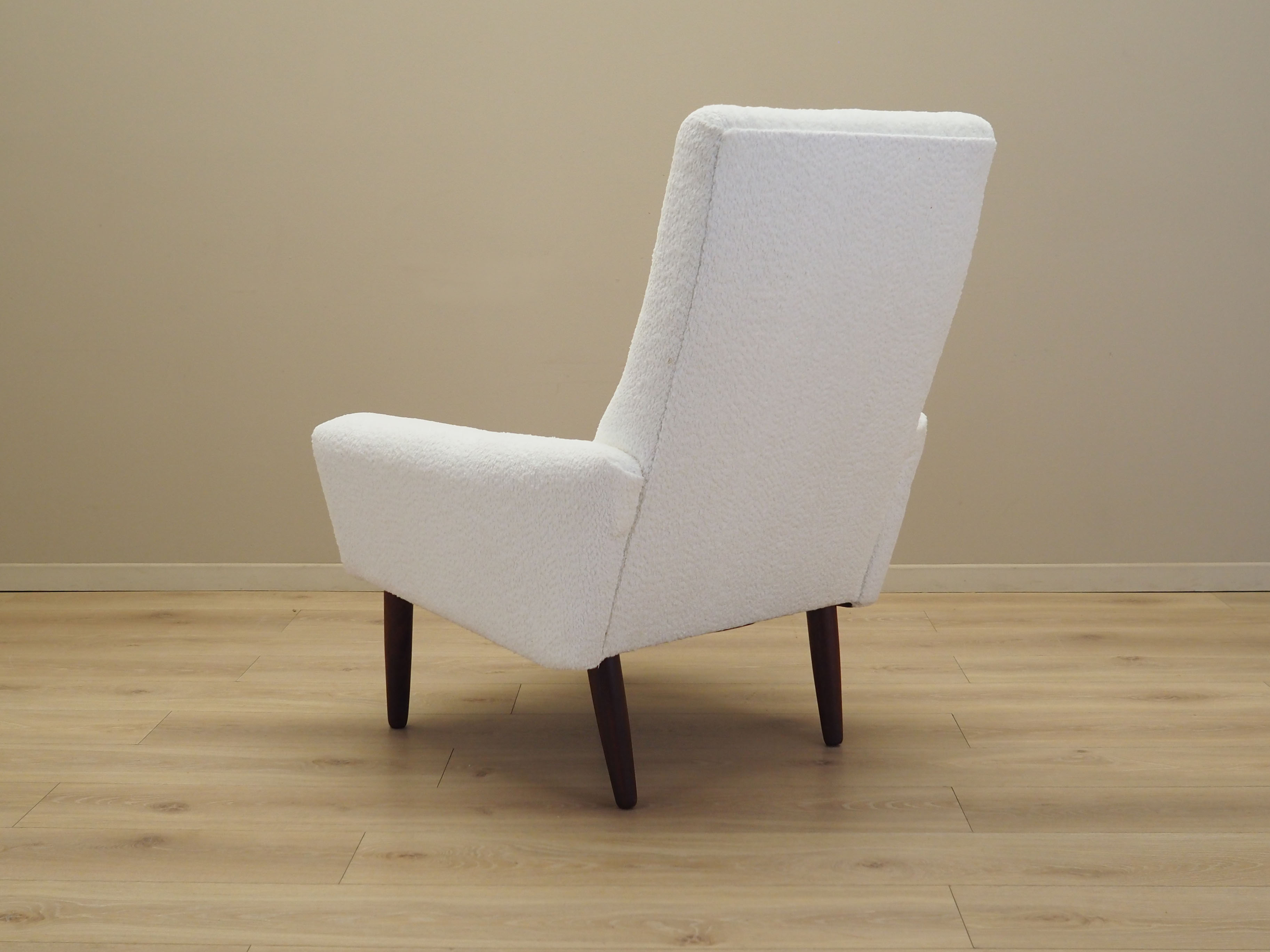 Poltrona in tessuto bianco anni '70
