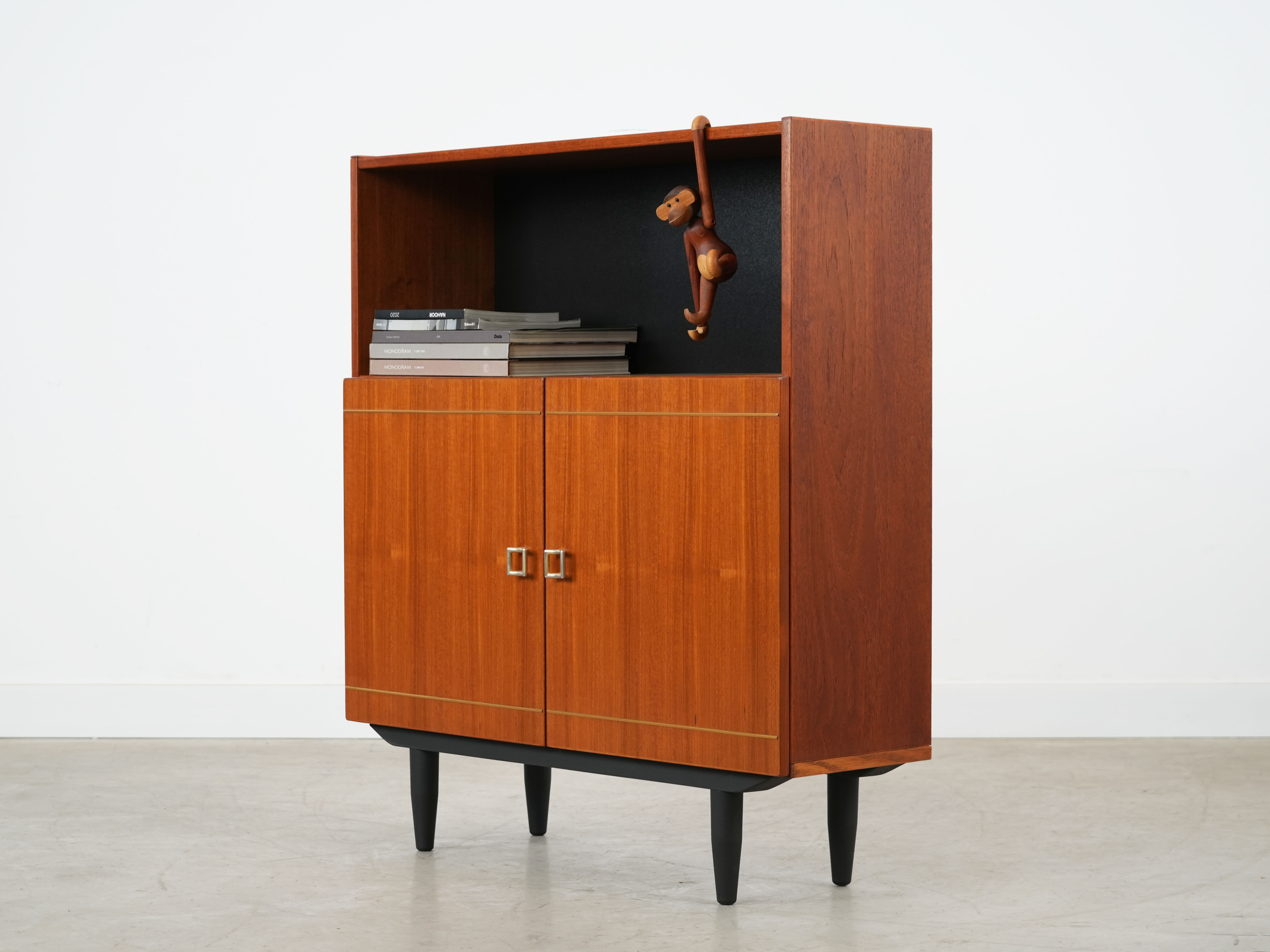 Regal Teakholz 1970er Jahre
