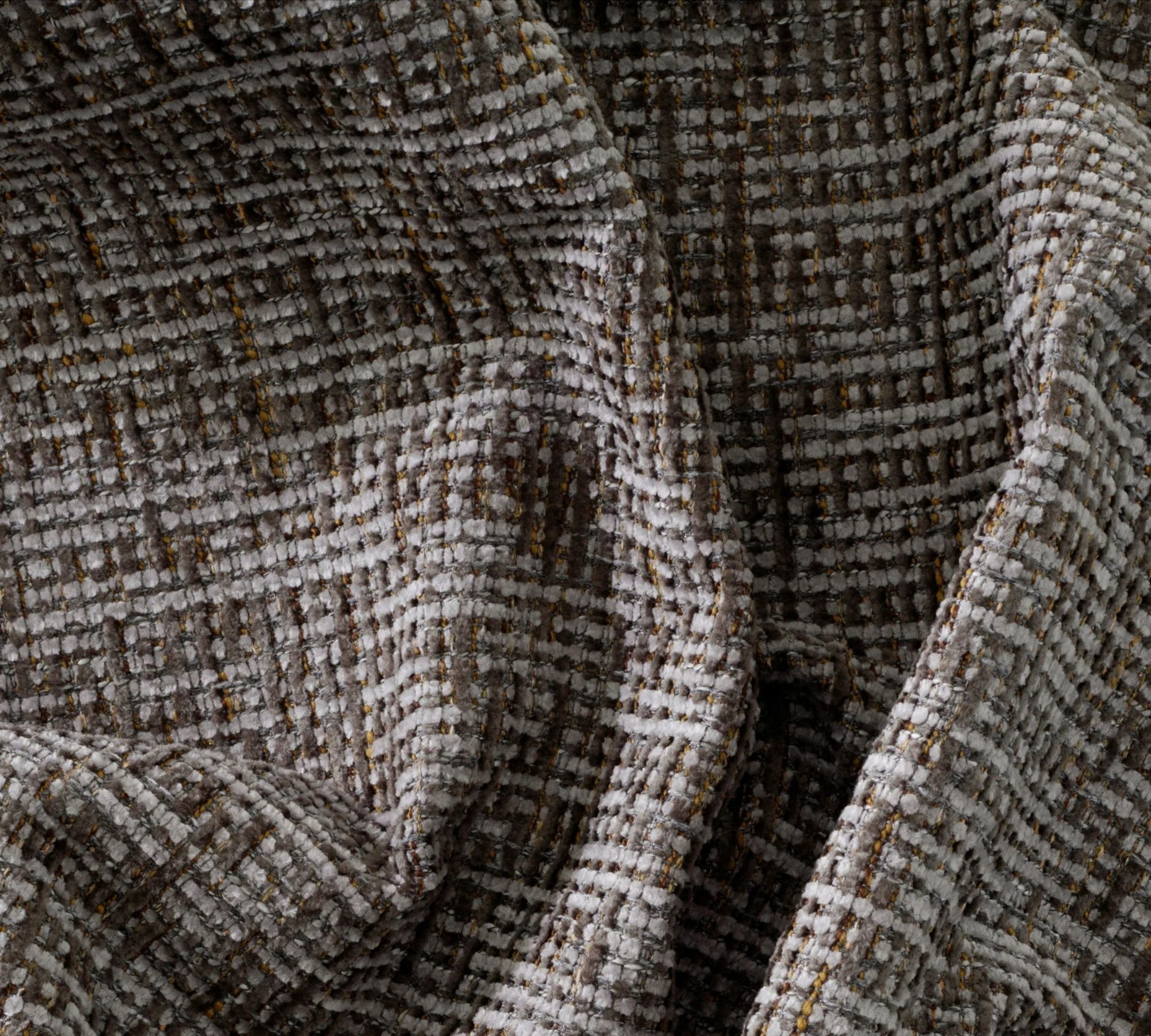 Bergamo Sofa 4-seater Tuscany fabric brown