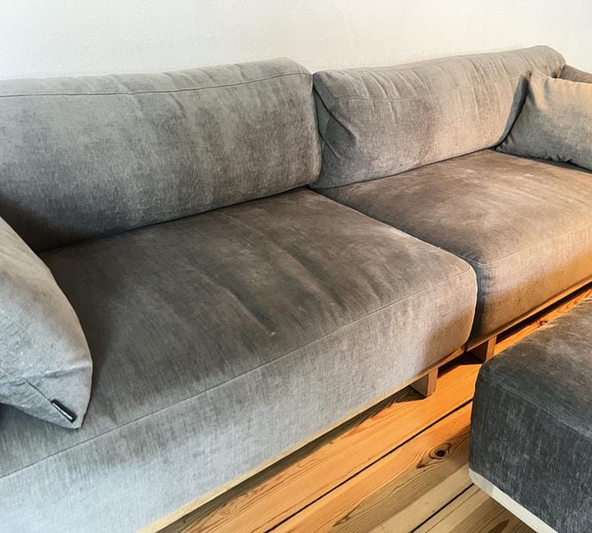 Aya Sofa 4-Sitzer & Hocker Planet Grey Green