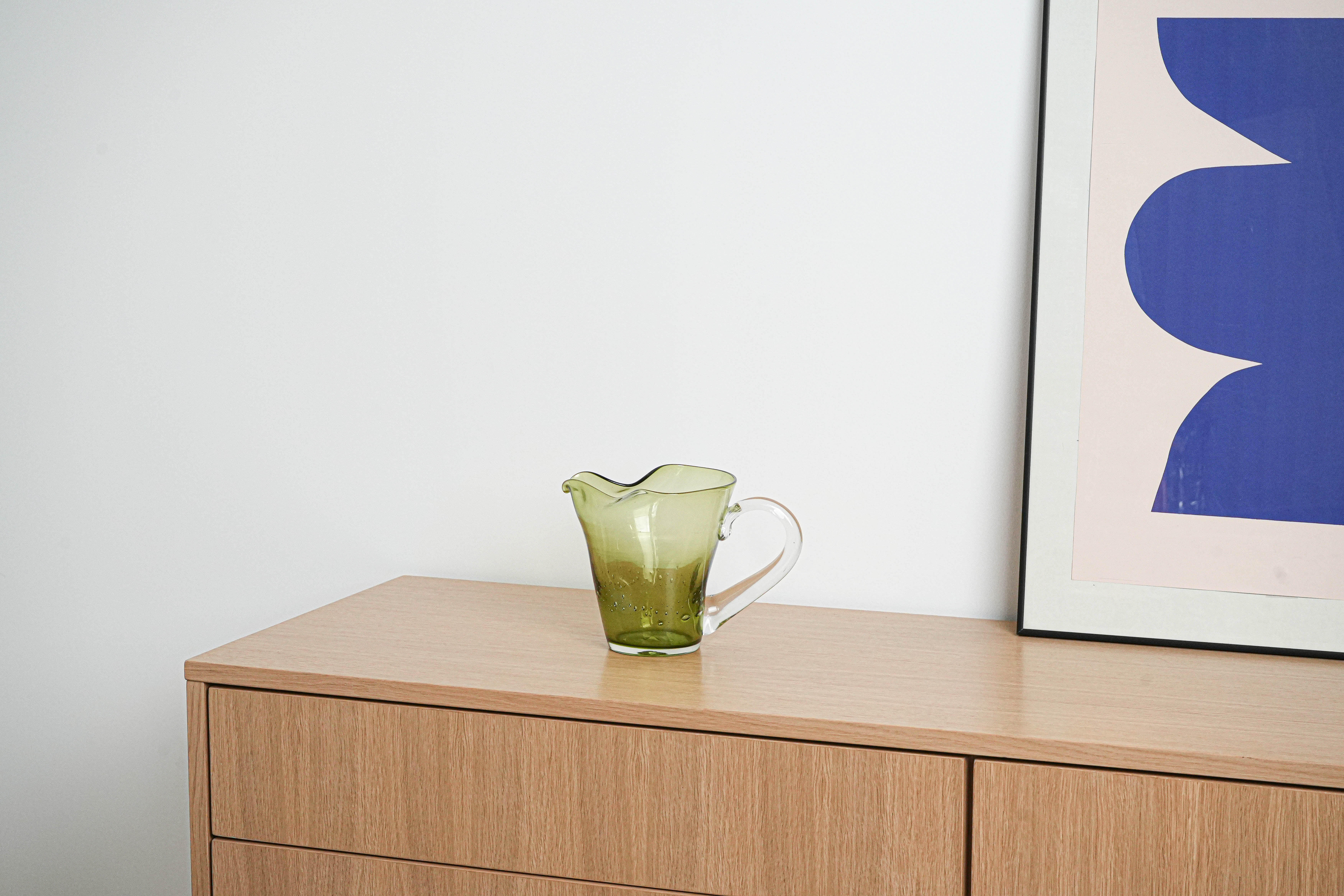 Glasflasche Olivgrün 1960er Jahre