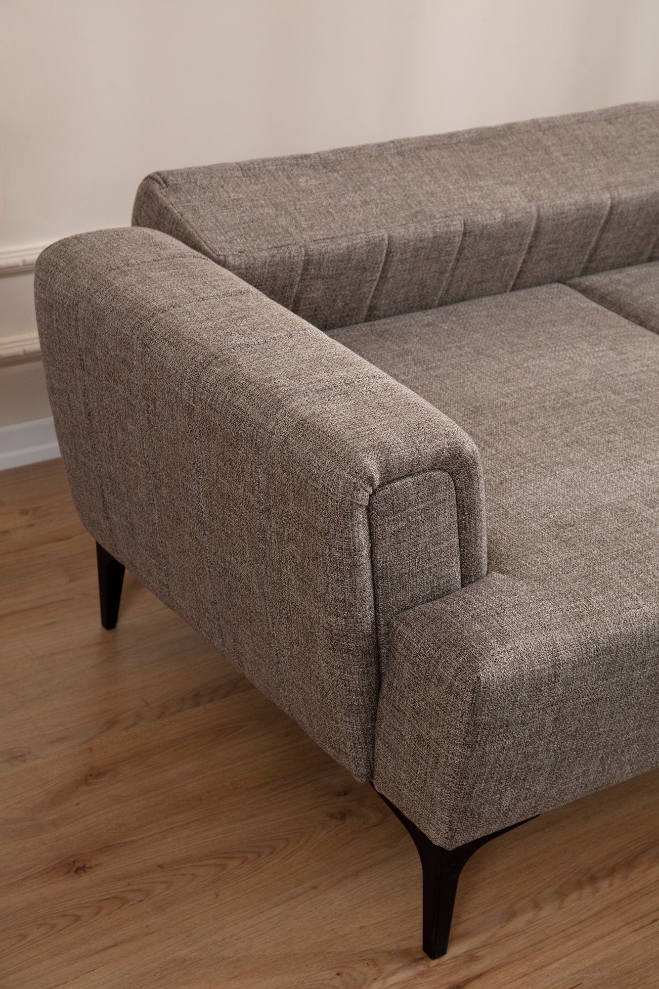 Hamlet corner sofa Right Light brown