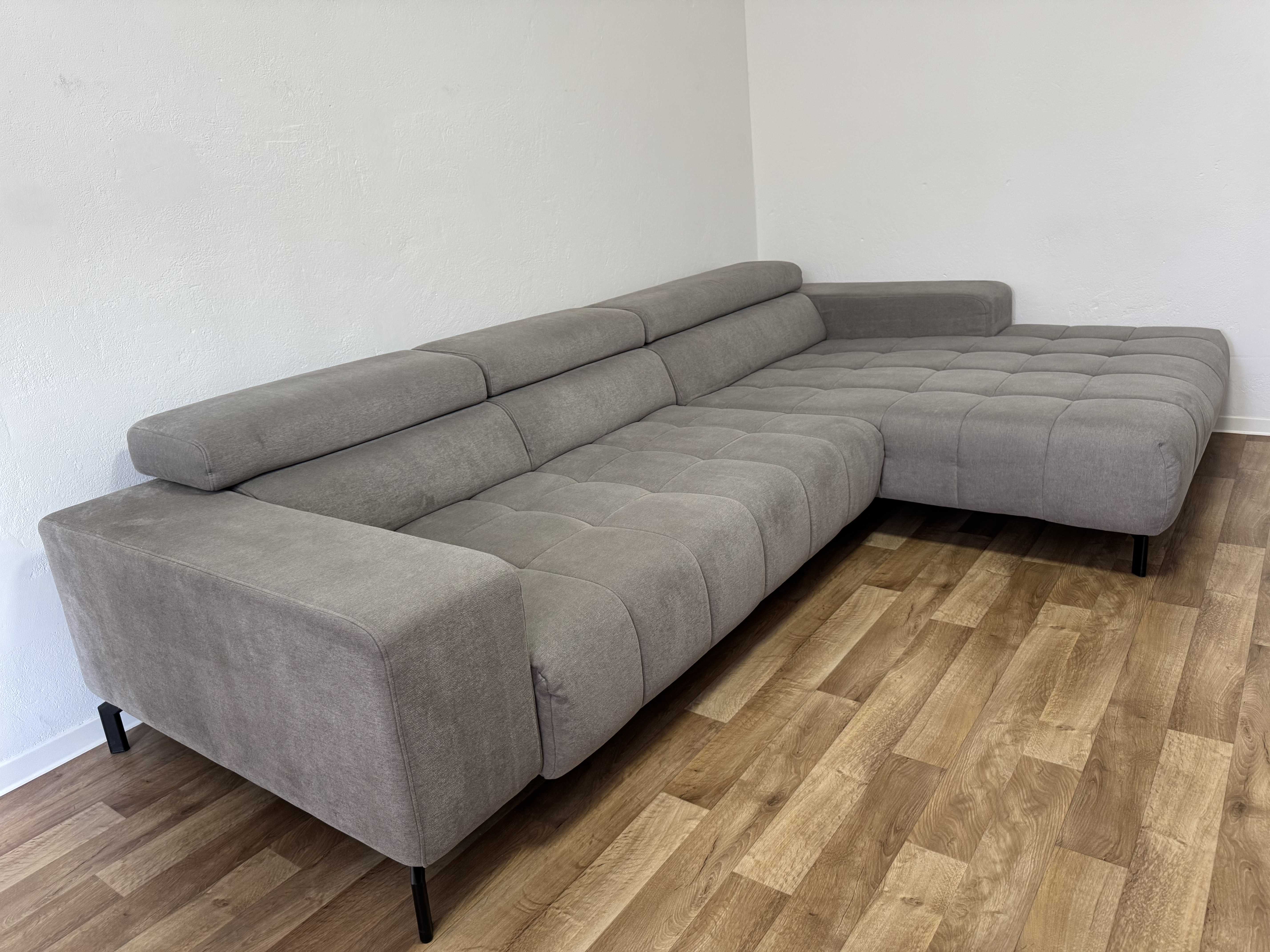  Bledsoe Ecksofa mit Relaxfunktion Textil Grau