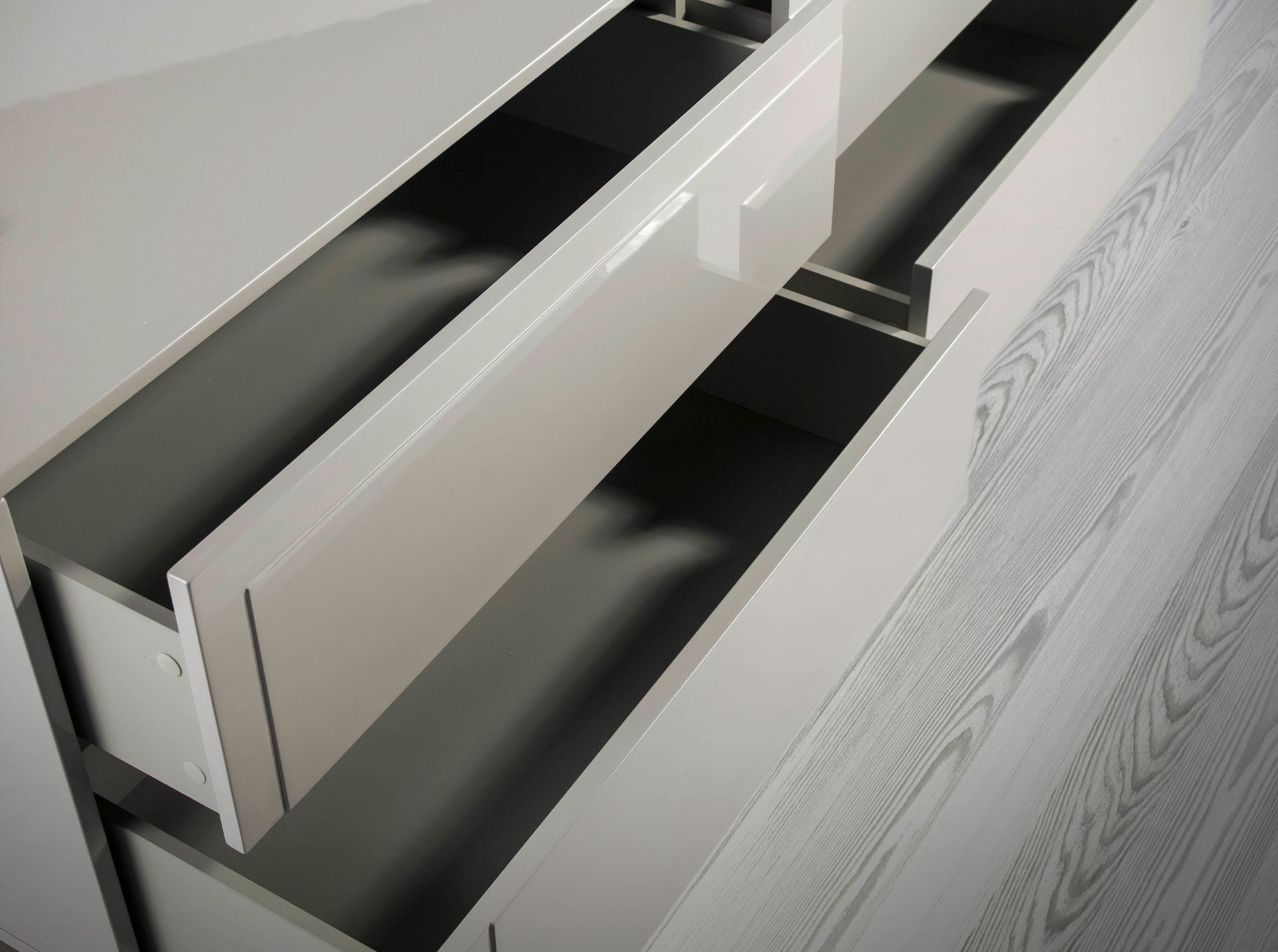 Sideboard Walnussfurnier Creme