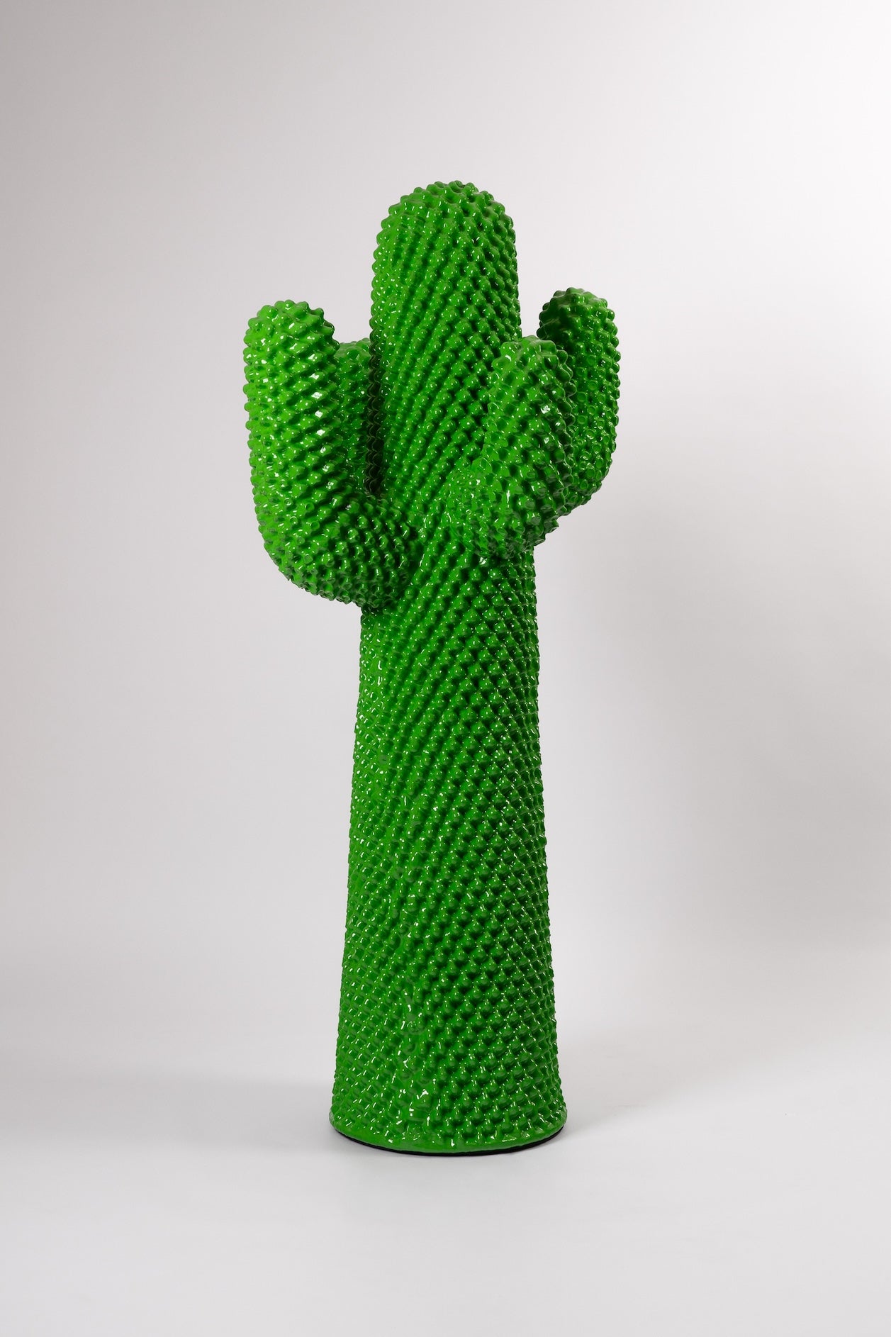 Gufram Another Green Cactus Garderobe Handbemalt