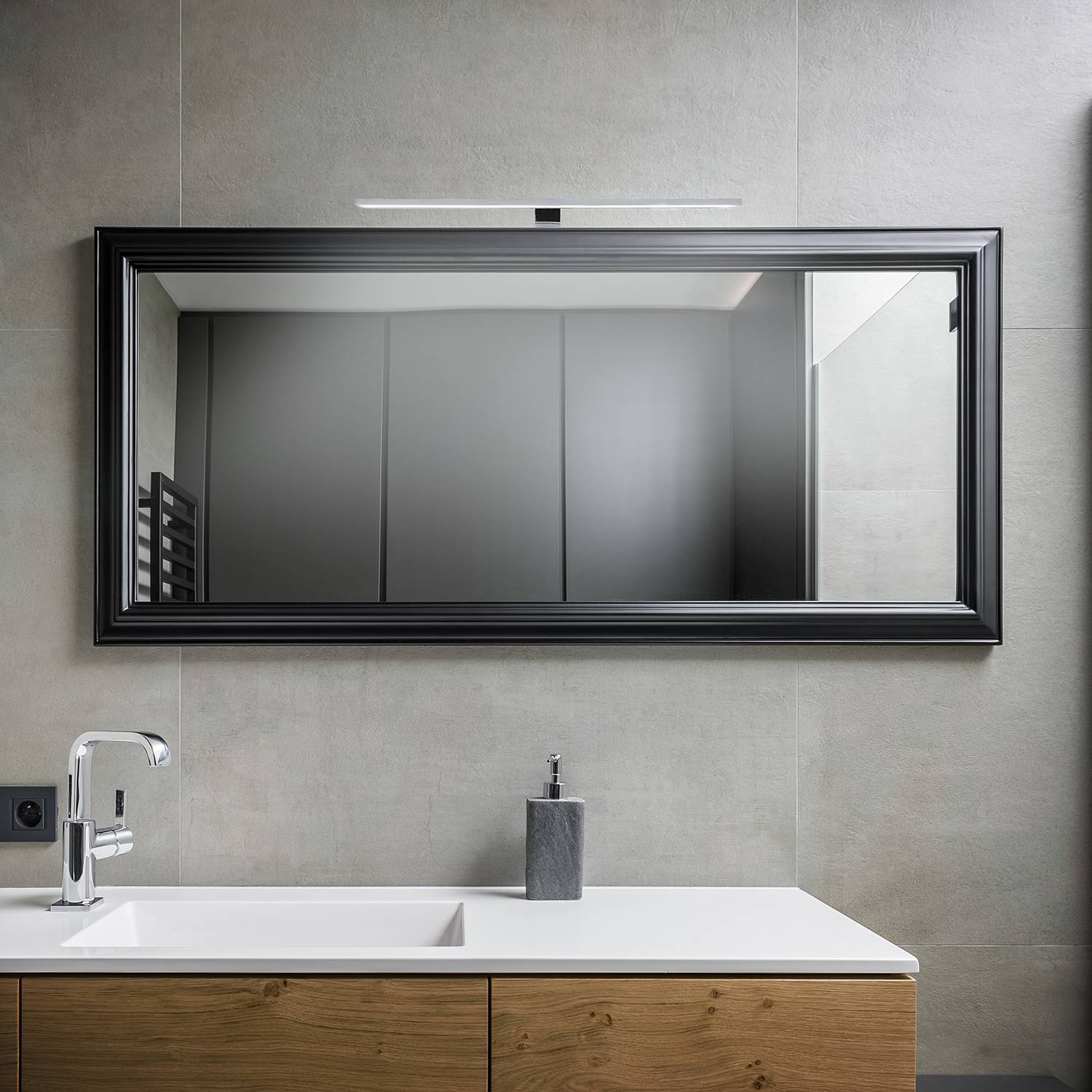 LED-Badleuchte Dun Silber