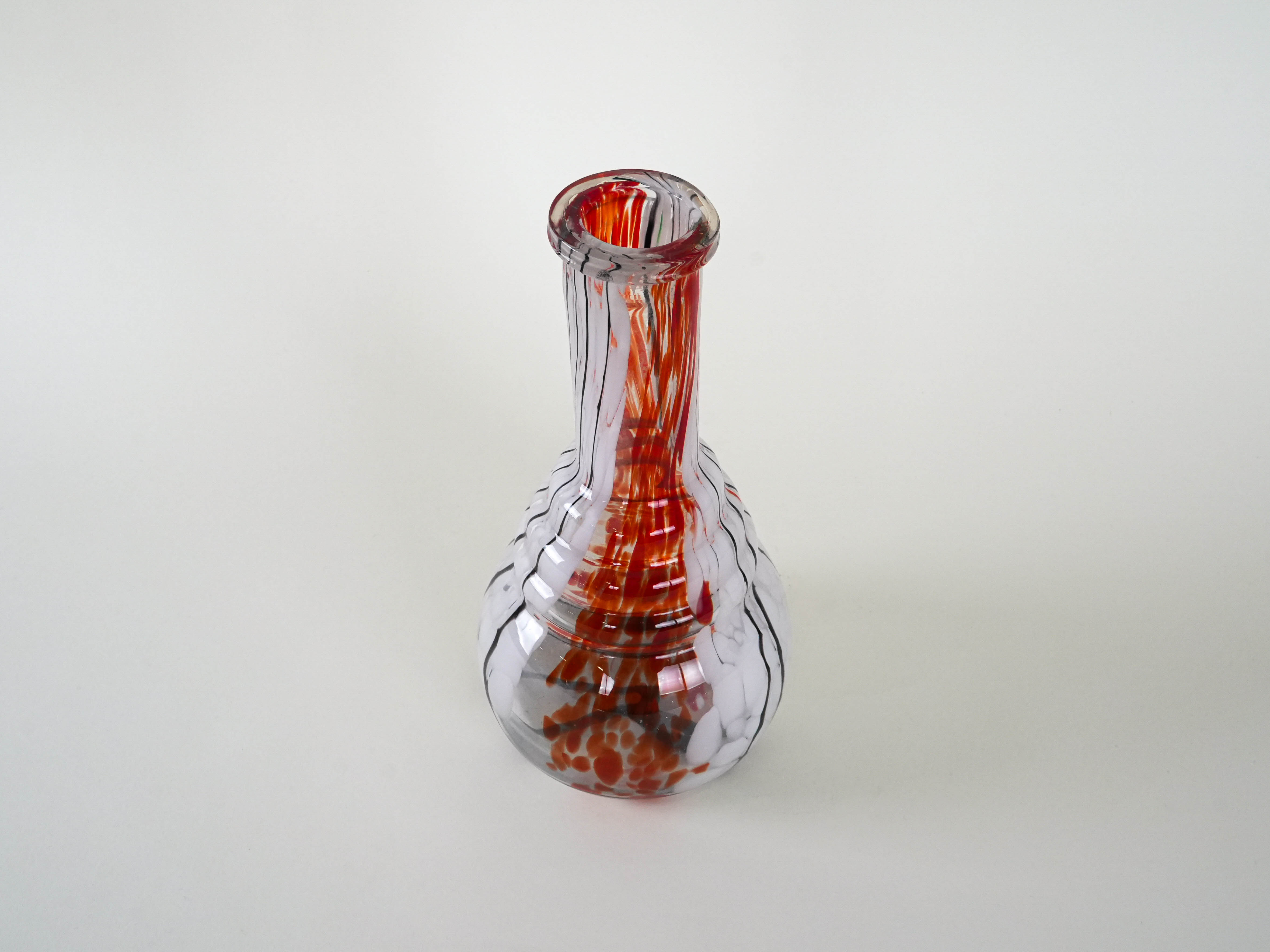 Glass vase Red