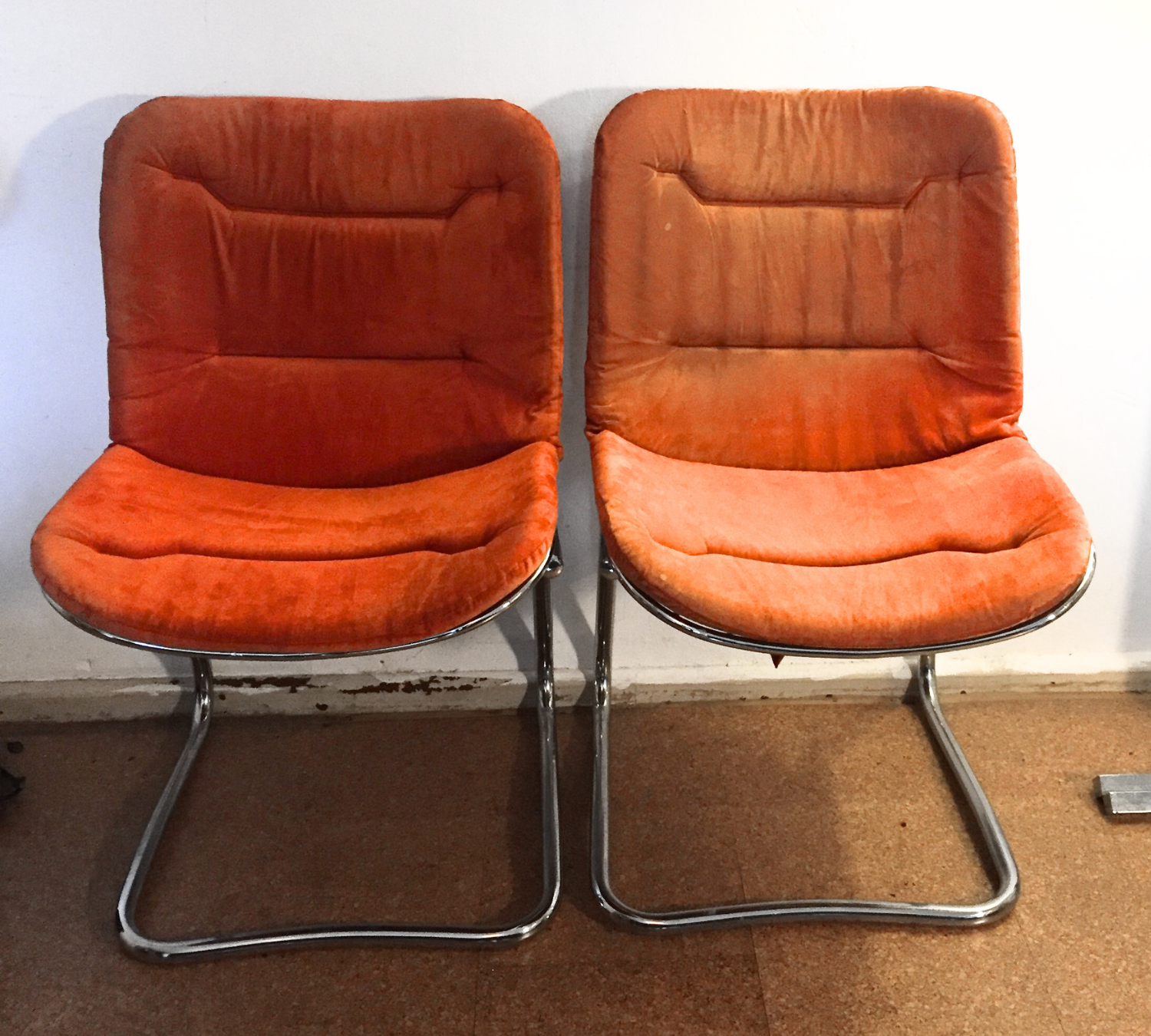 2x Freischwinger Chrom Silber