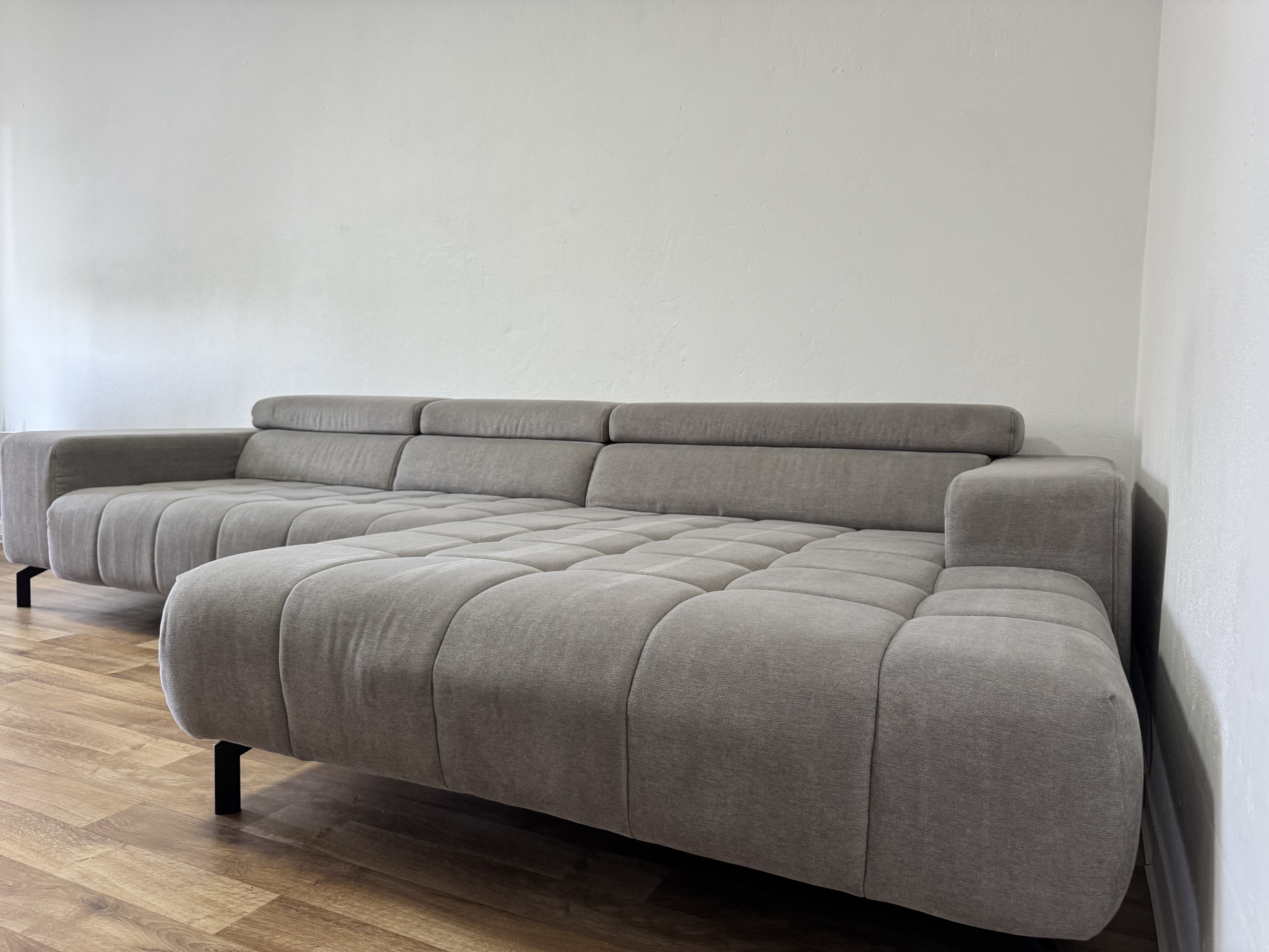  Bledsoe Ecksofa mit Relaxfunktion Textil Grau