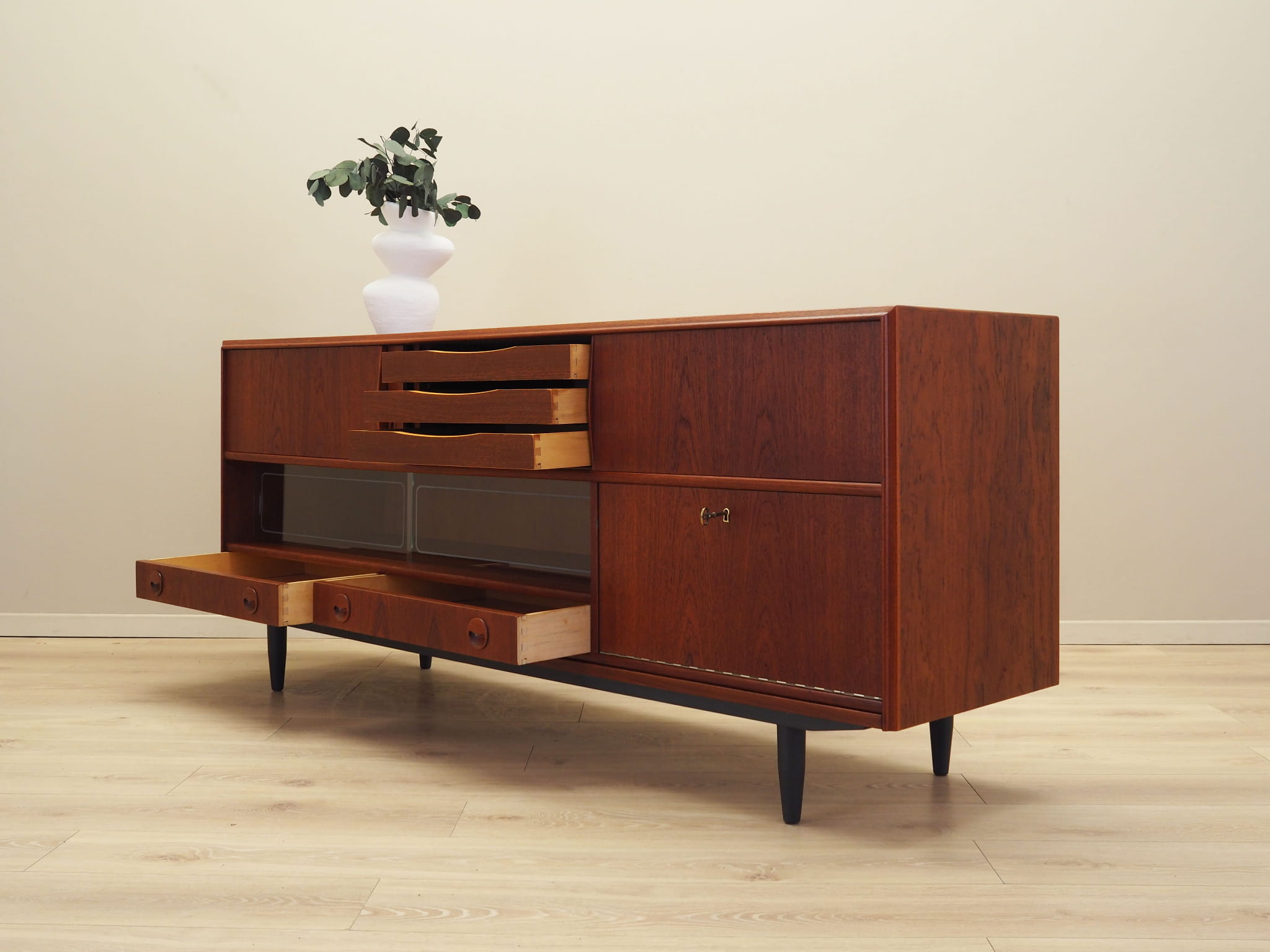 Sideboard Teakholz 1970er Jahre