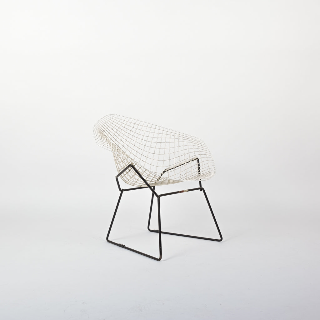 Bertoia Diamond Chair Stahl Weiß