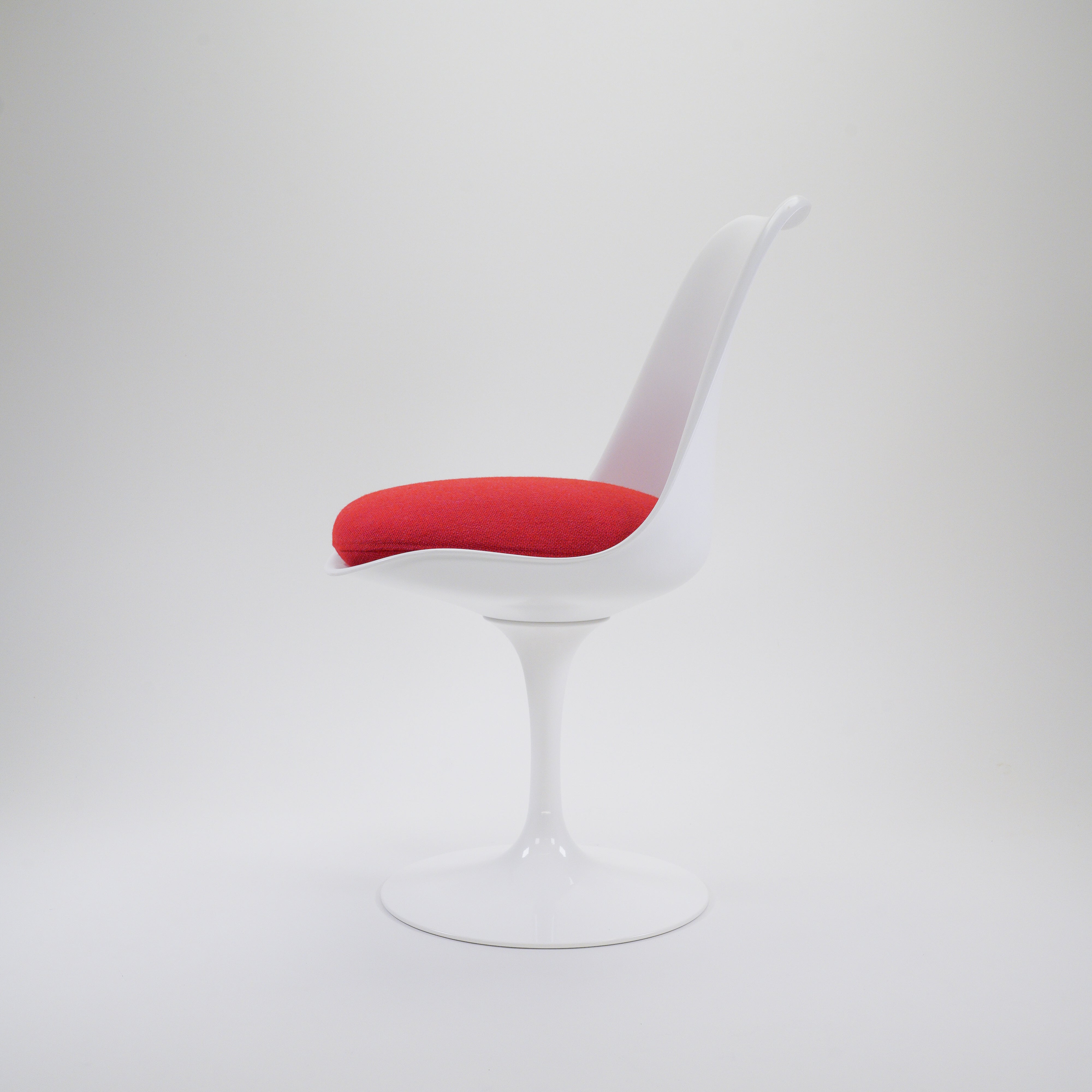 Saarinen Tulip Sidechair Weiß