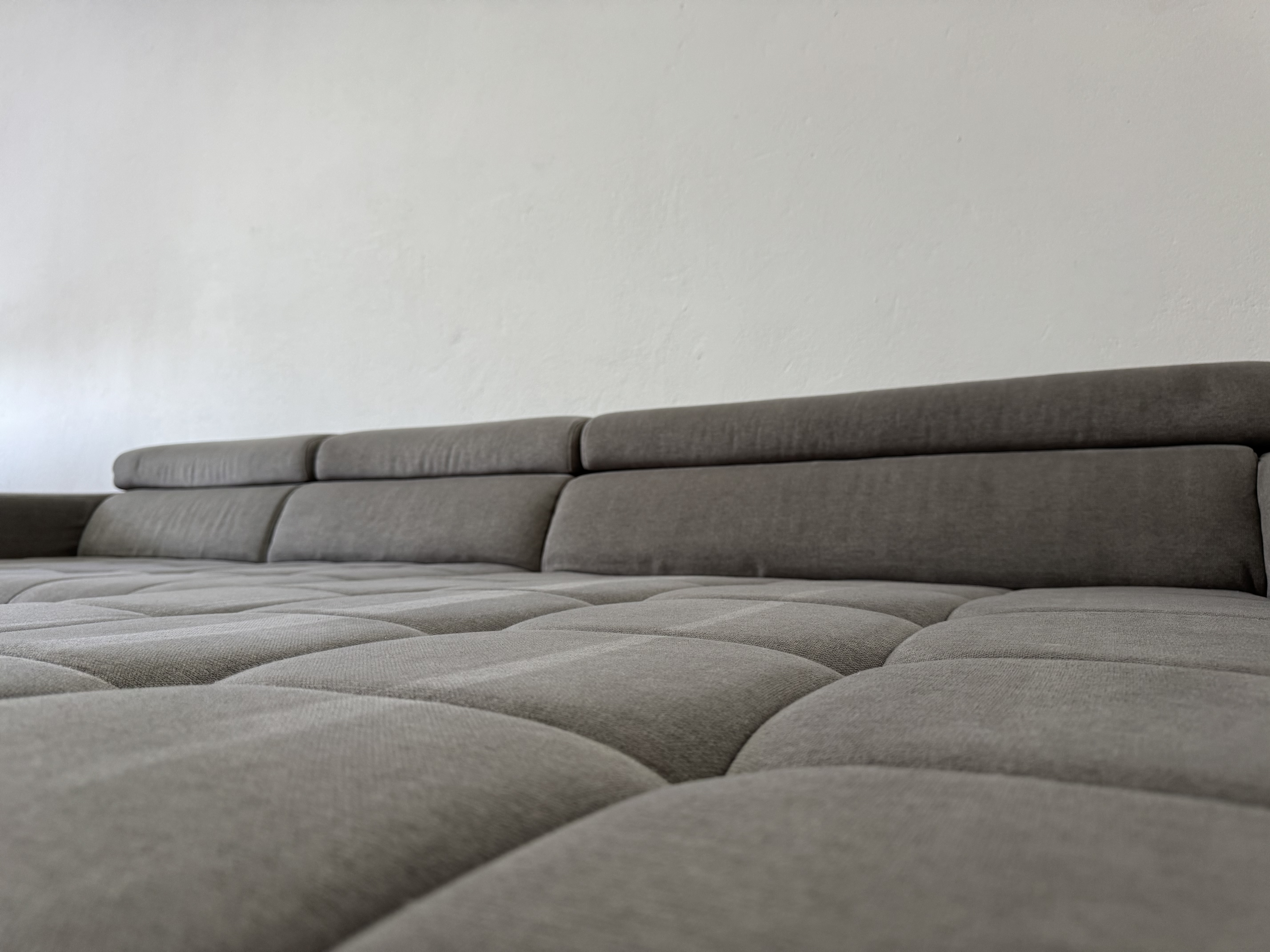  Bledsoe Ecksofa mit Relaxfunktion Textil Grau