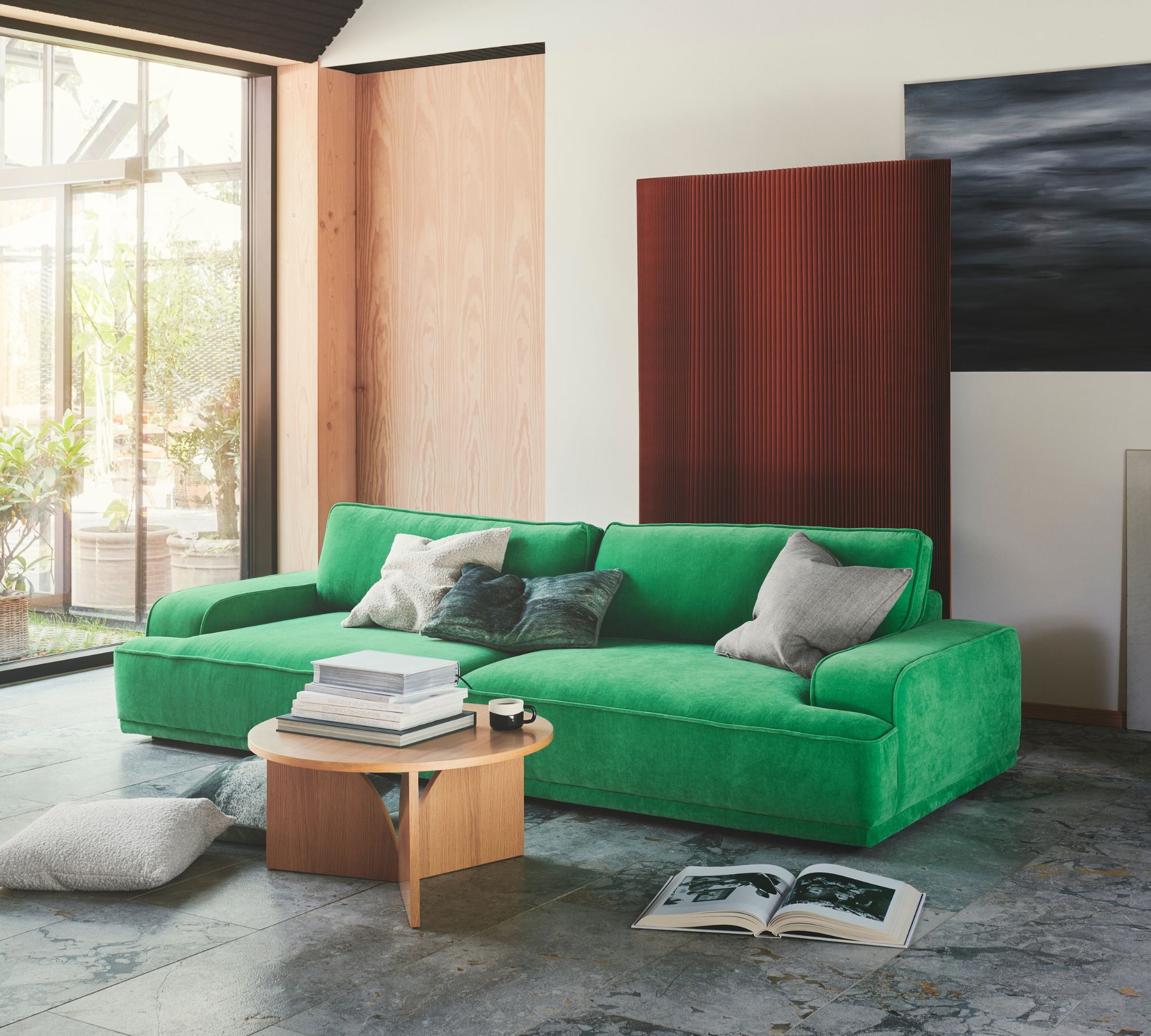 Cece Coffee Table Oak Ø 70 cm
