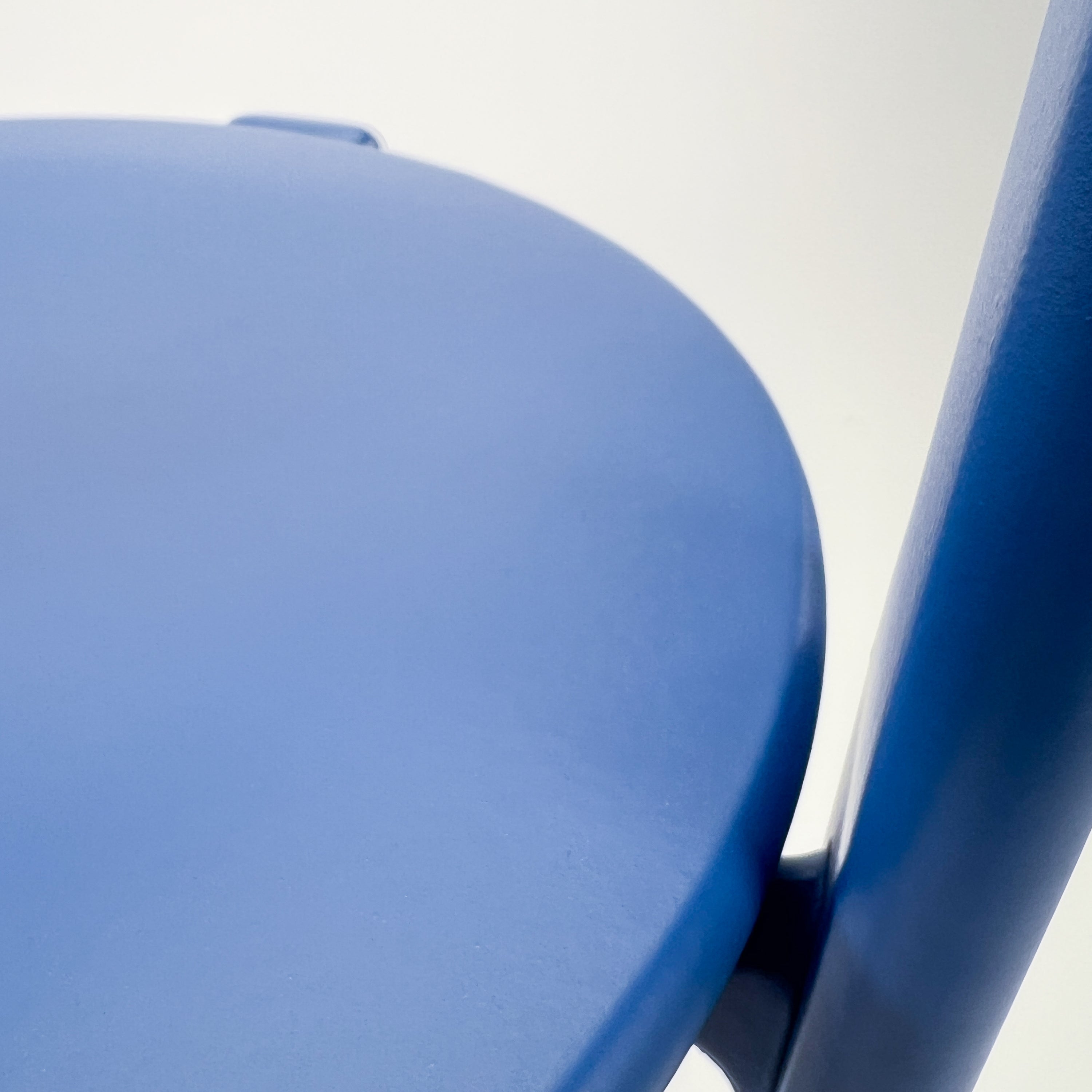 Ray Stuhl Blau