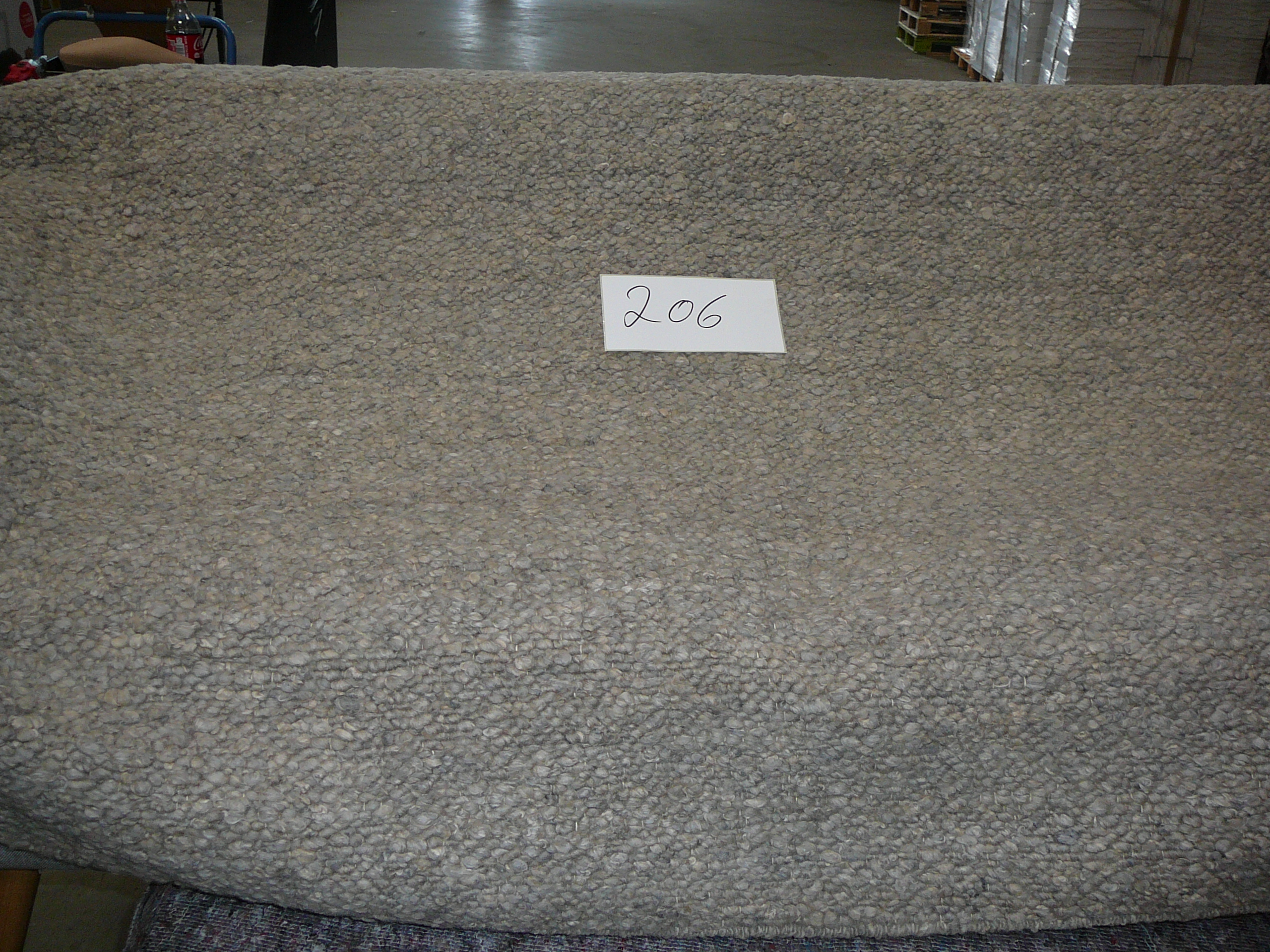 Handgewebter Teppich aus neuseeländischer Wolle