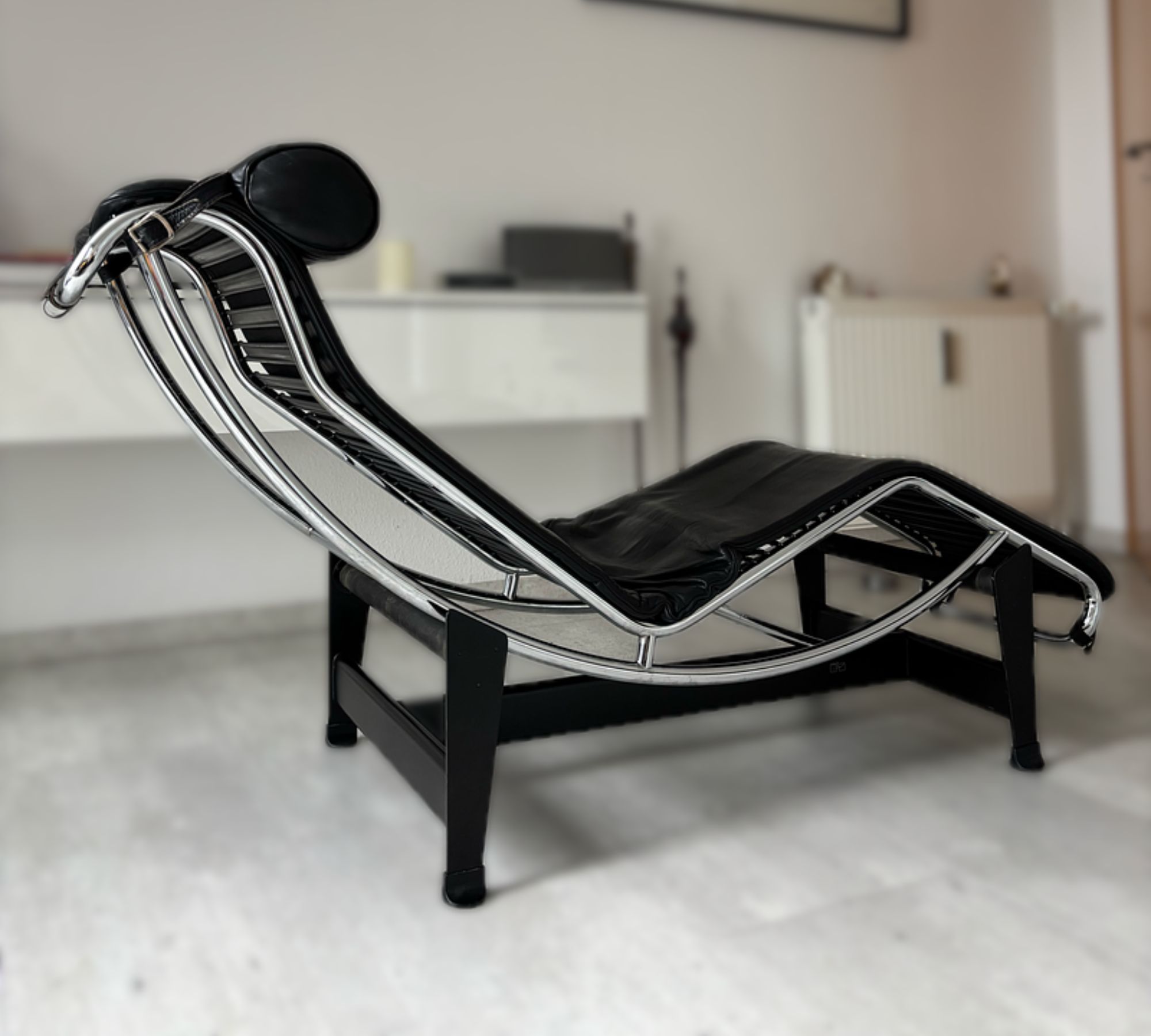 LC4 Chaiselongue Chaise Lounge Leather