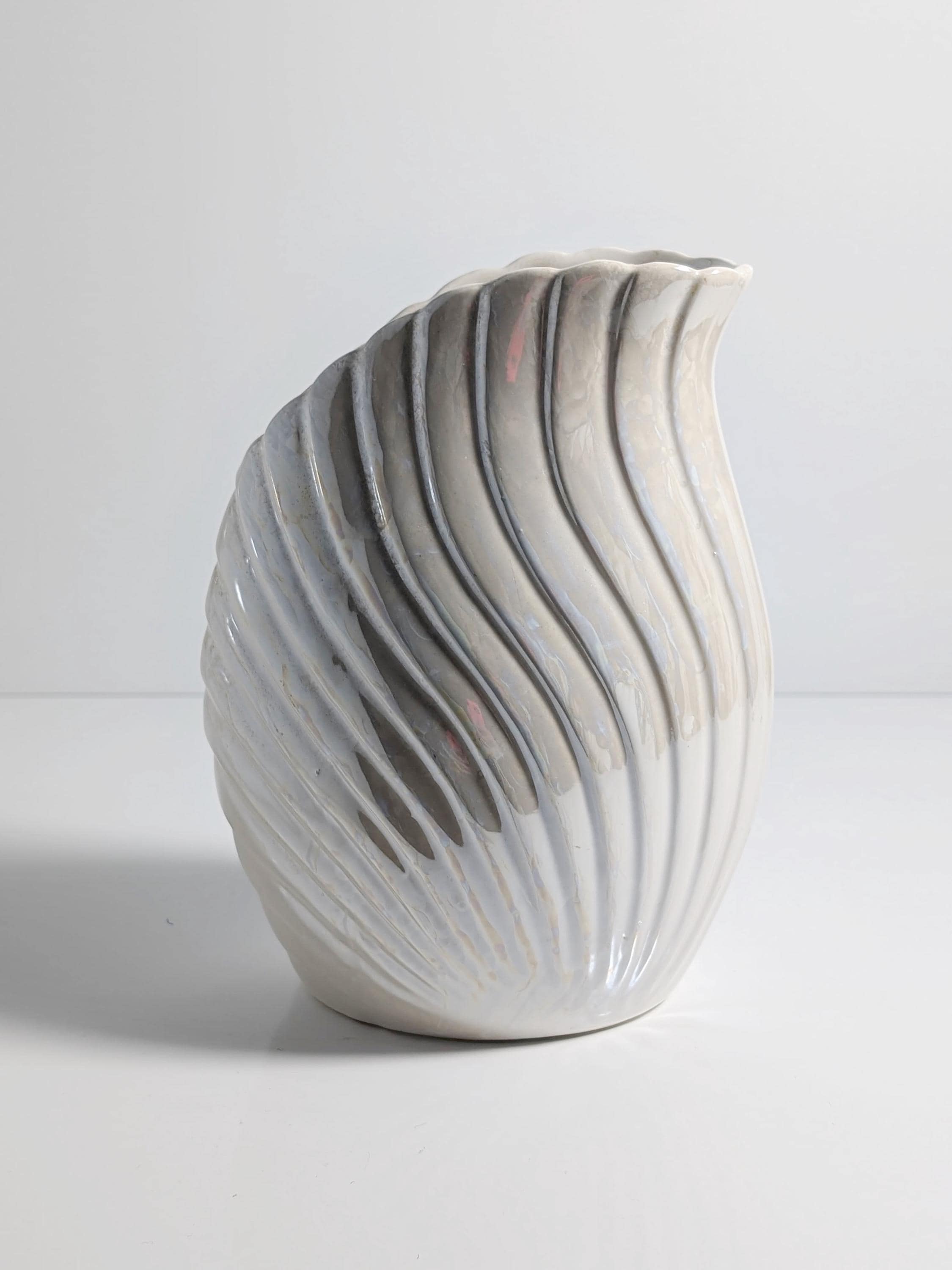 Vintage vase ceramic mother-of-pearl 1980s