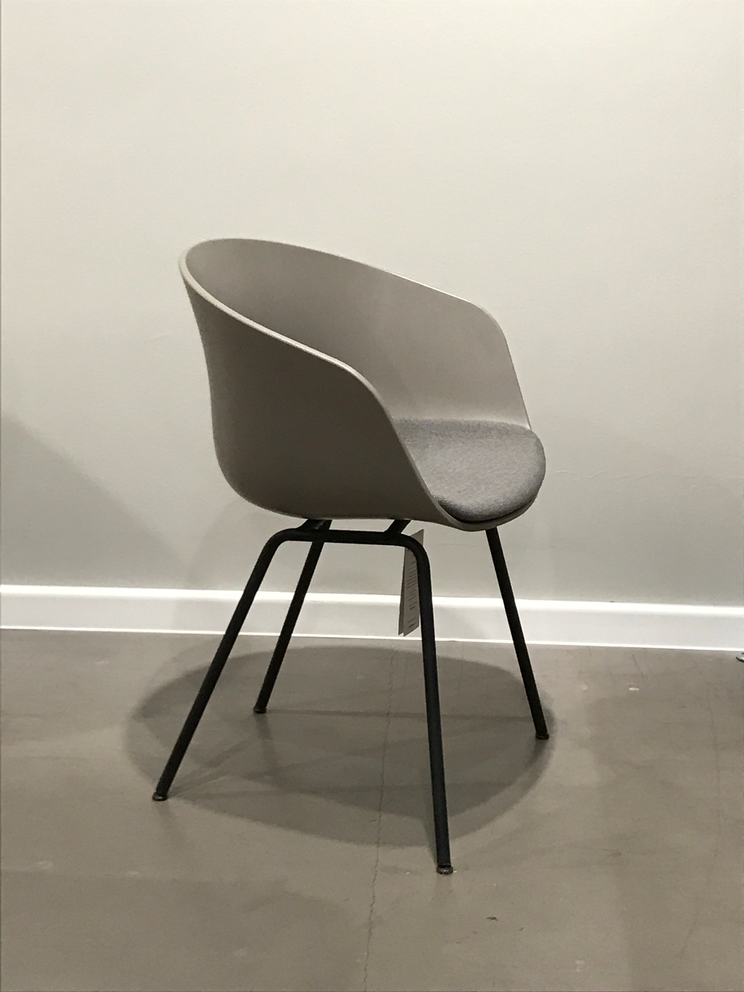 About A Chair AAC 26 Stuhl Kunststoff Khaki